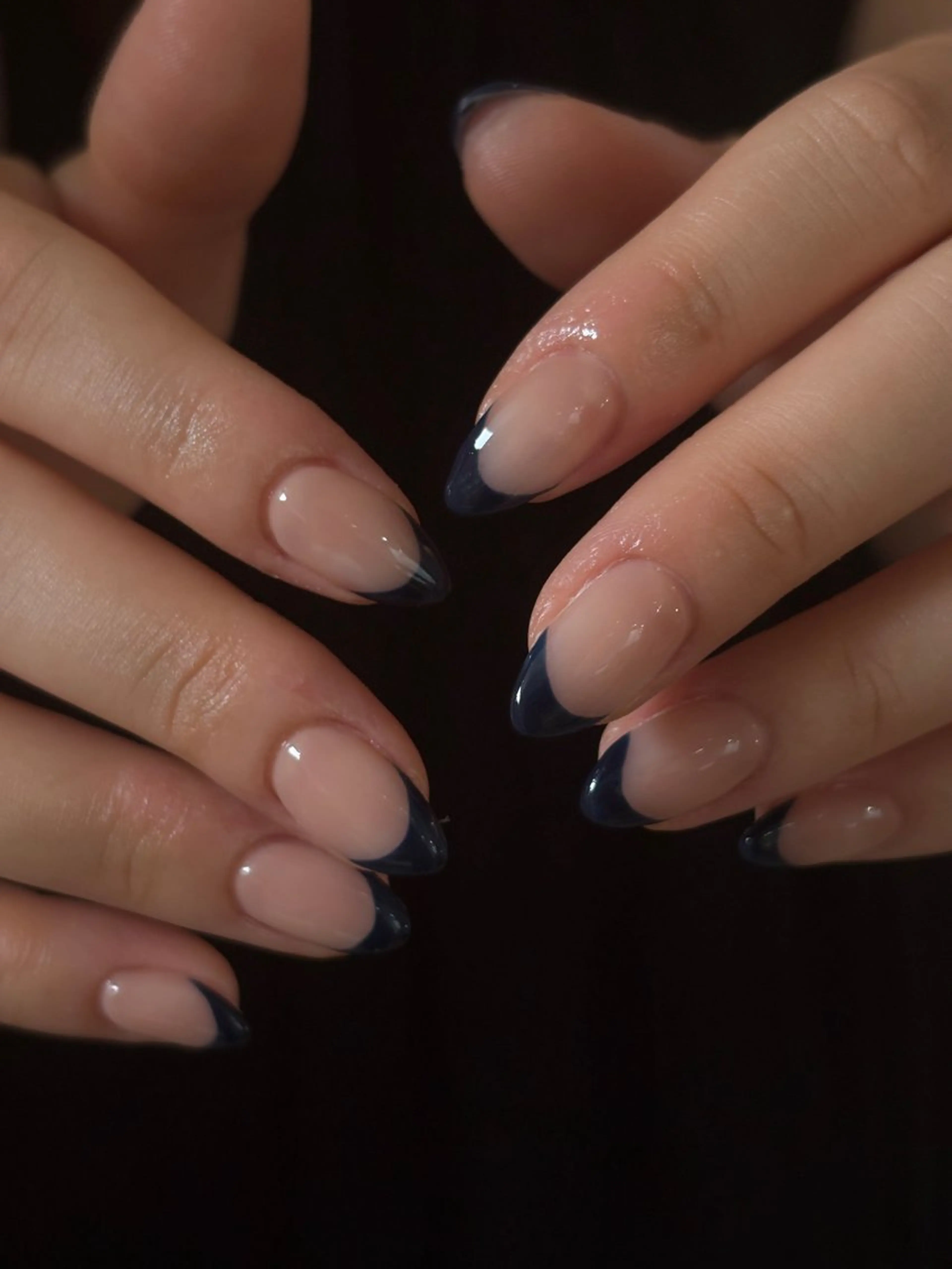 ネイル ワンカラーネイル moe ⠀のネイルデザイン