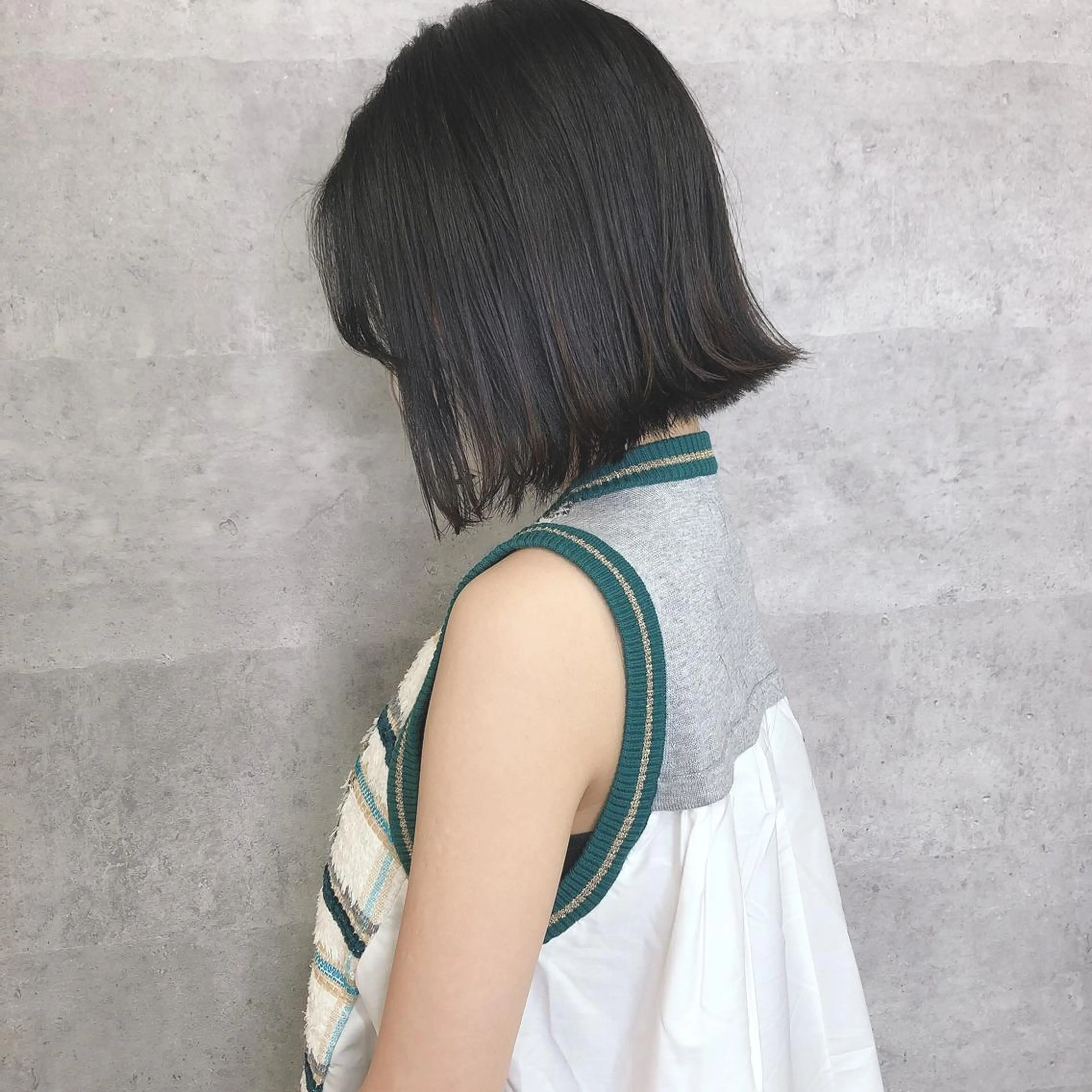 ショート カラー 髪質改善 中川　翔のヘアスタイル