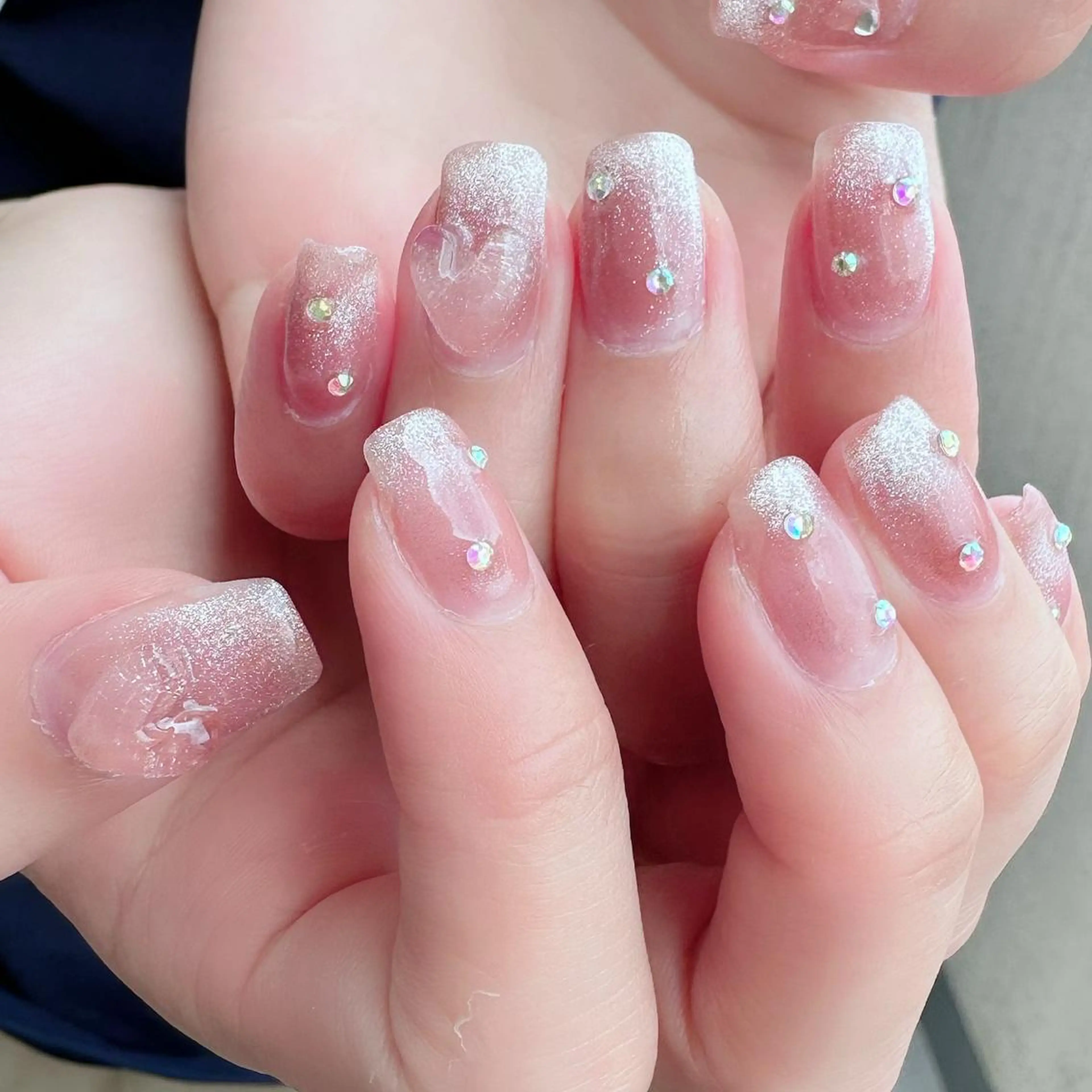 ネイル 新山 聖のネイルデザイン