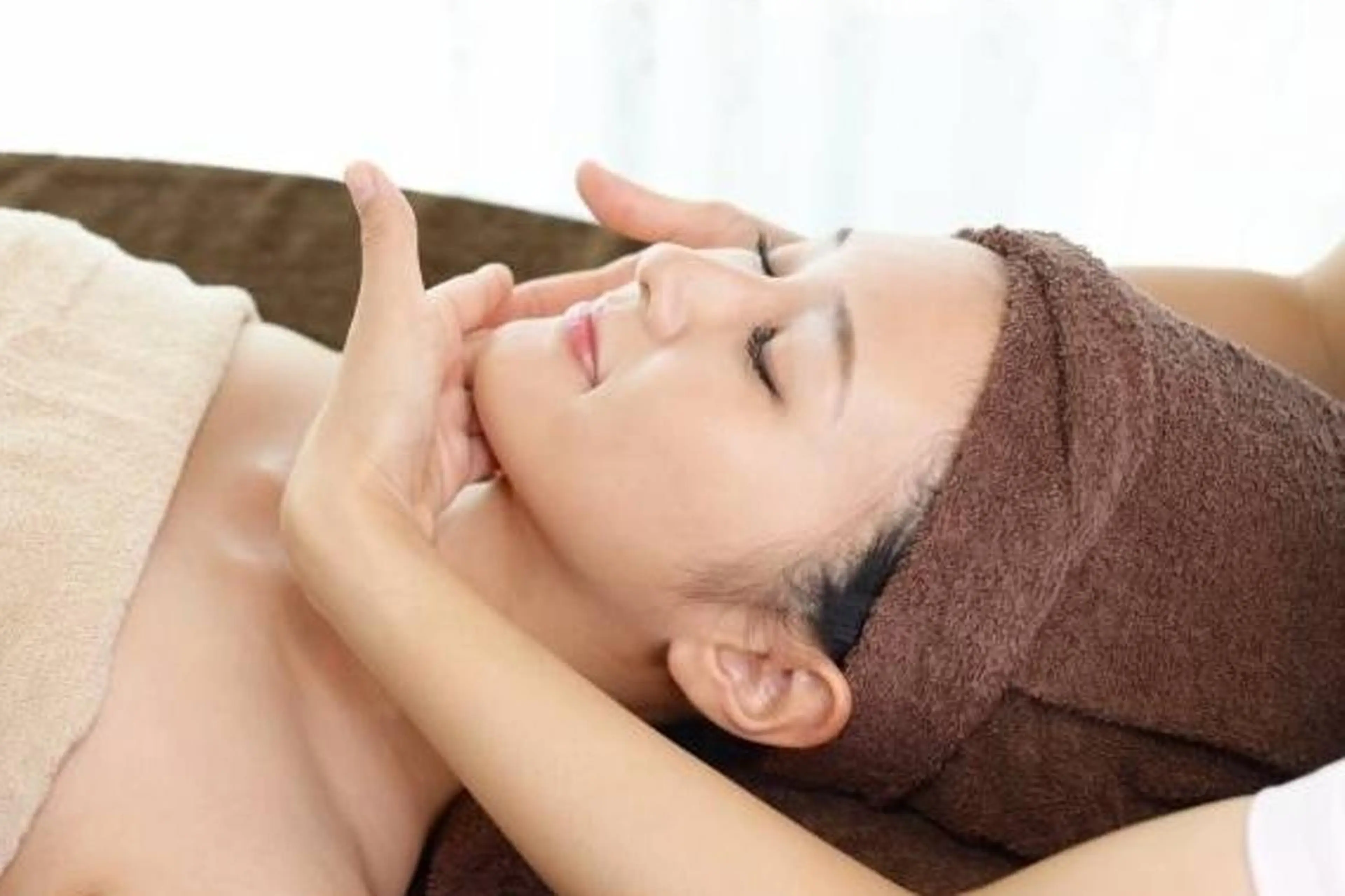 フェイシャルトリートメント　パック付✨イオンスチームを浴びながら、リンパケアマッサージ。疲れたお肌を活性化します❣️の写真