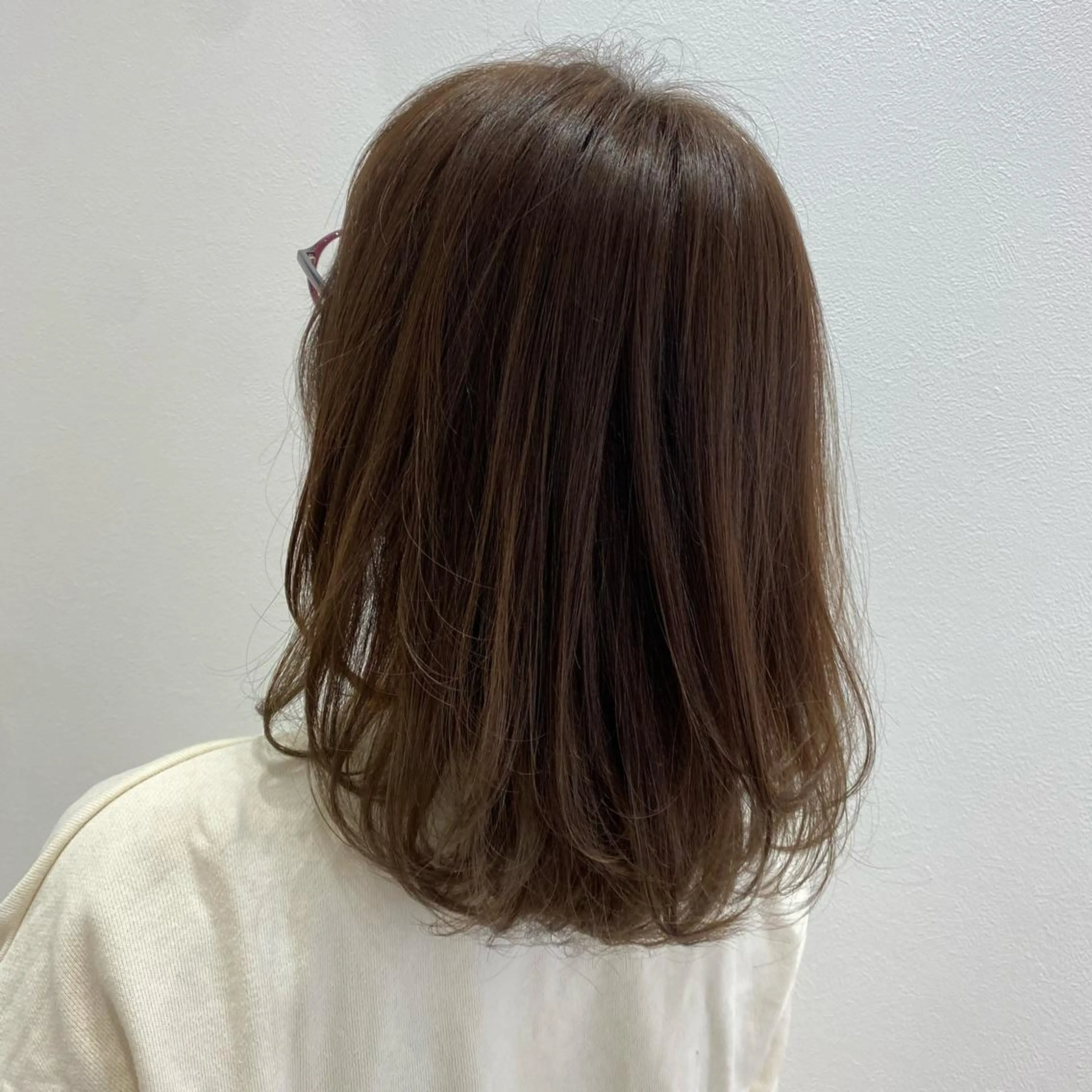 ミディアム アッシュ 若山 敦のヘアスタイル