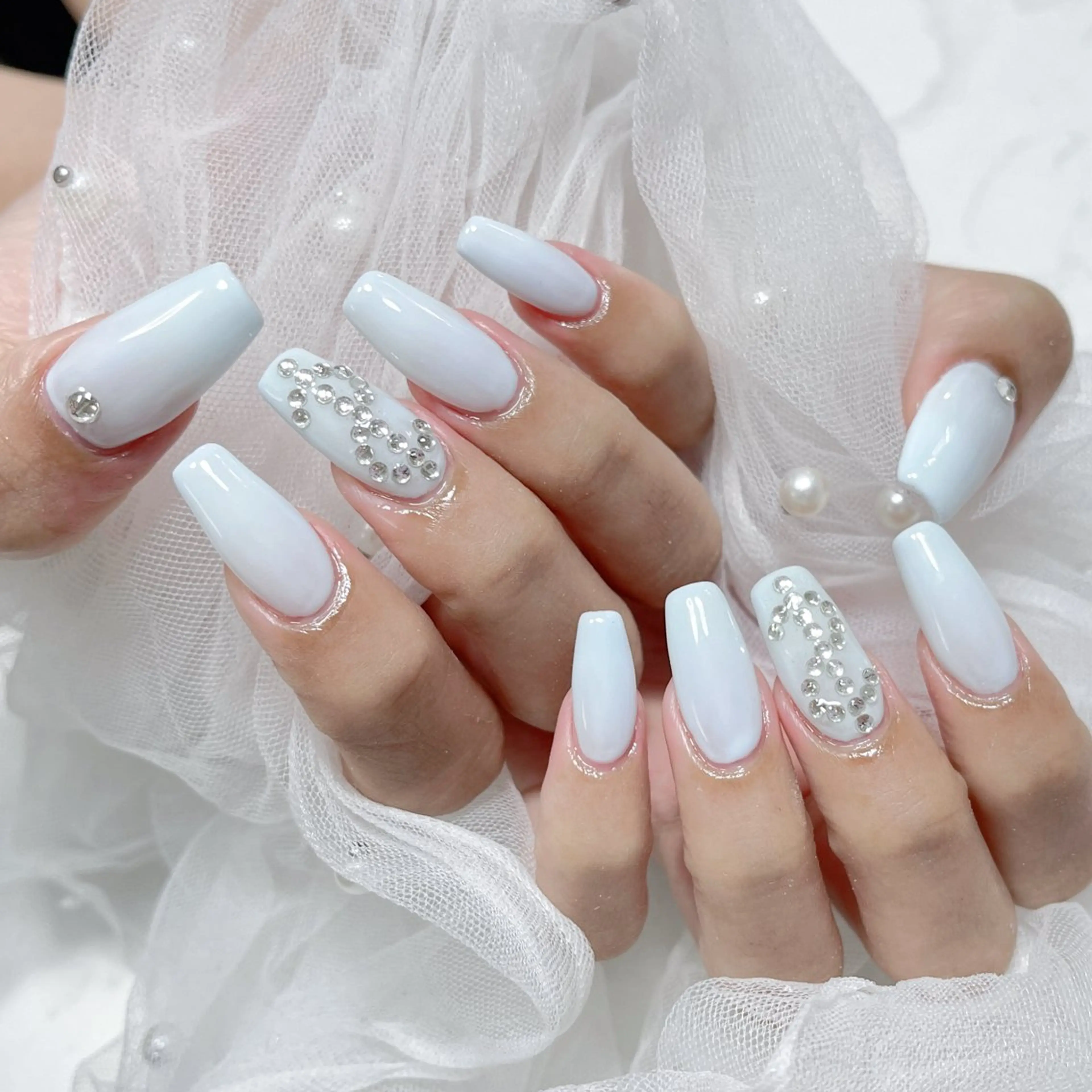 ネイル 🎀ネイルサロン エクラYUI🎀のネイルデザイン