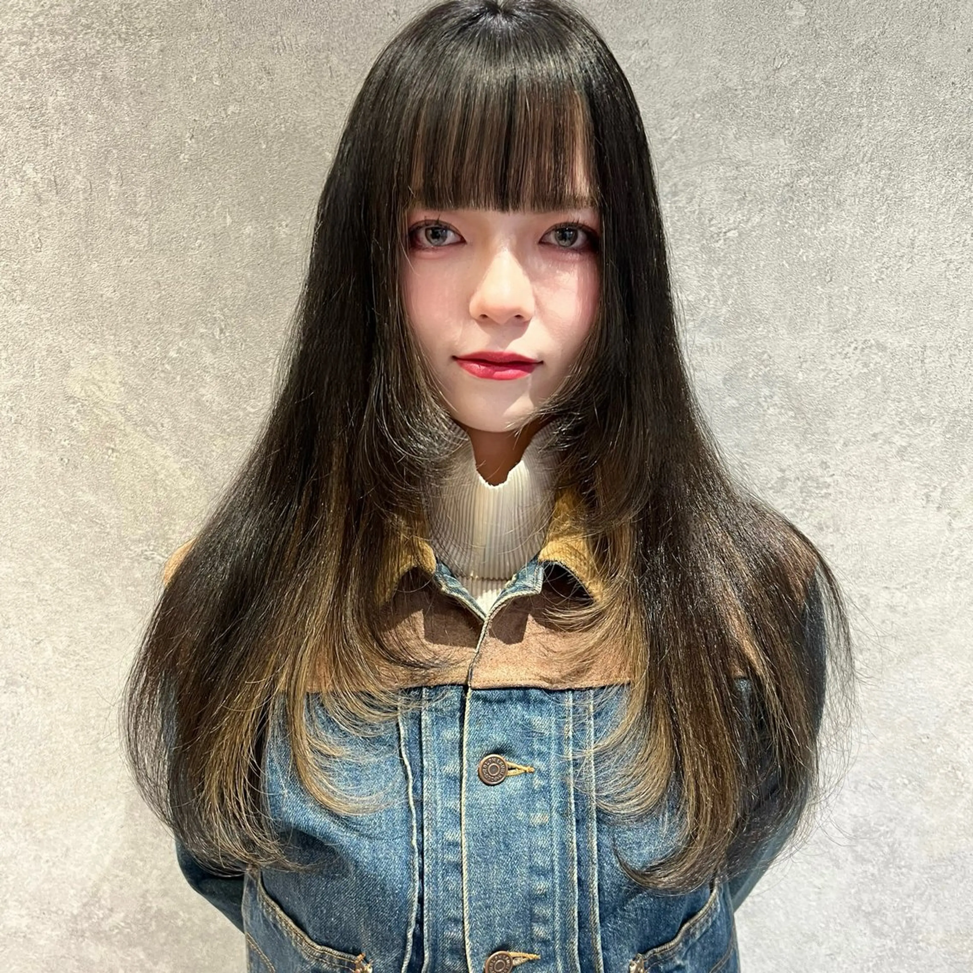 ロング AI TOKYO　S所属・mizuki 【韓国レイヤー】のヘアスタイル