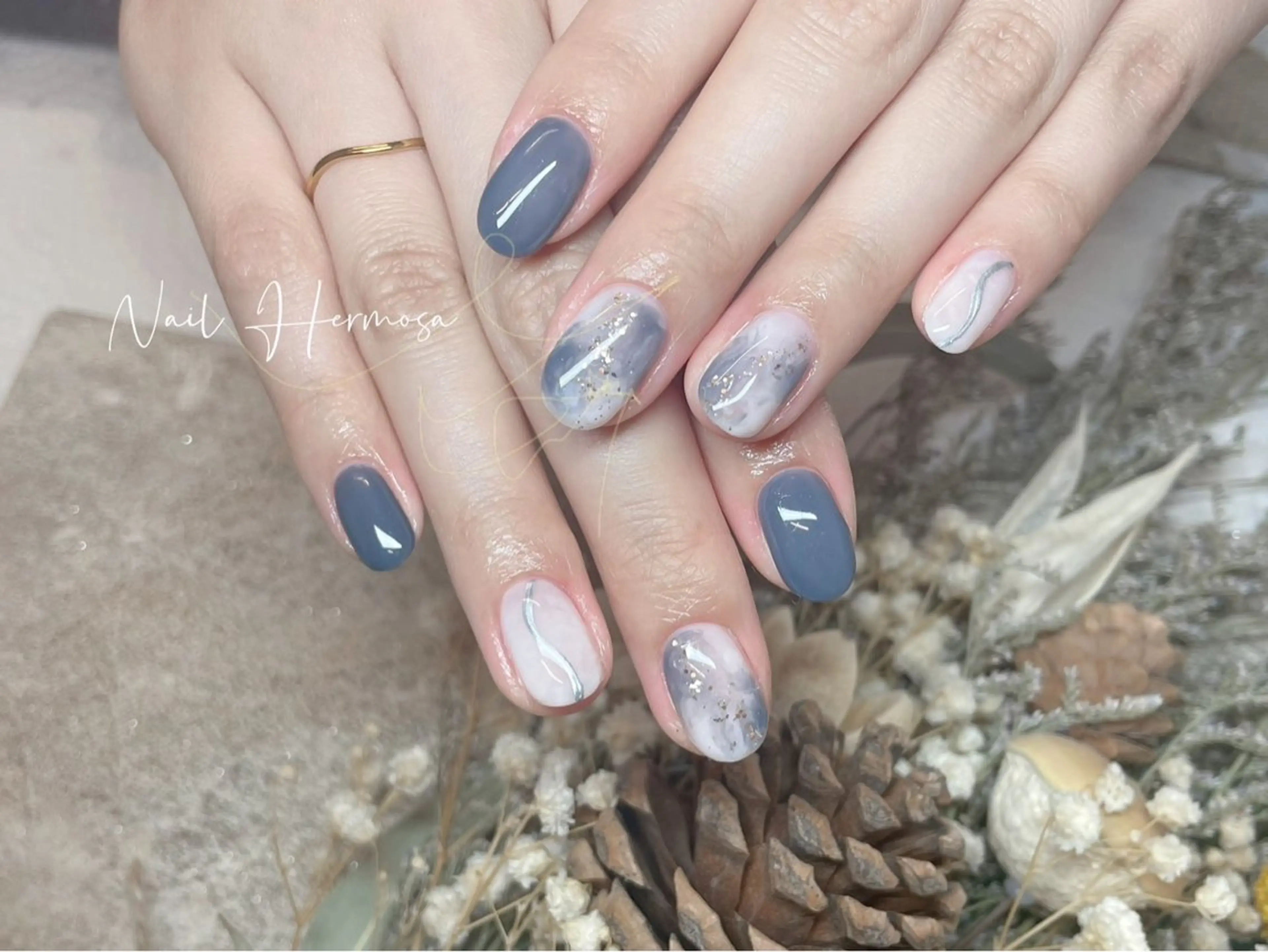 ネイル 長さ出し フラッシュネイル フットネイル ジェルネイル マグネットネイル ハンドネイル エルモサ YURIKAのネイルデザイン