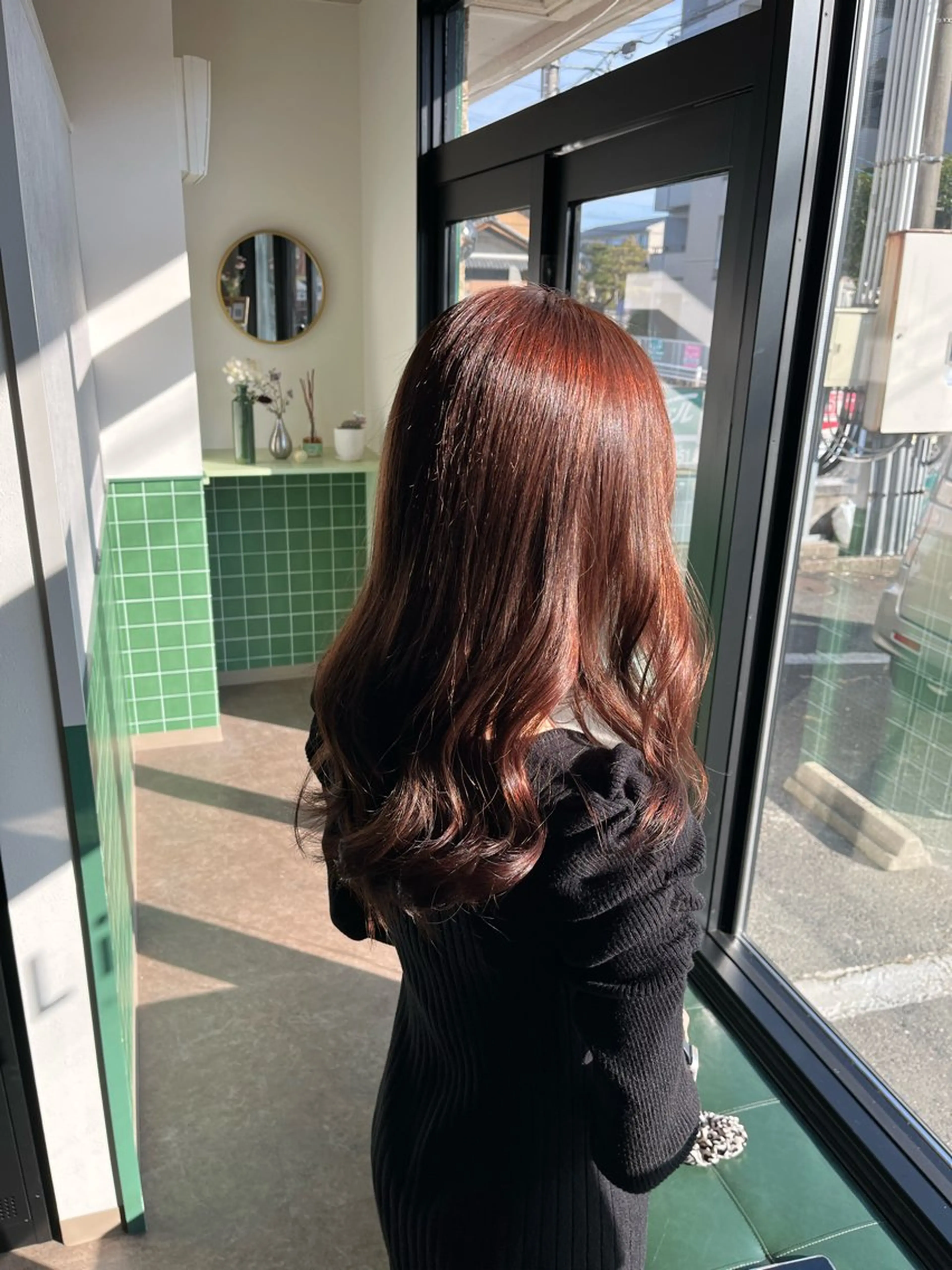 ロング カラー ブリーチ ブラウンカラー ダブルカラー ブリーチなしカラー ピンクカラー ヘアカラー 本木下朋花/髪質 改善×ダブルカラーのヘアスタイル