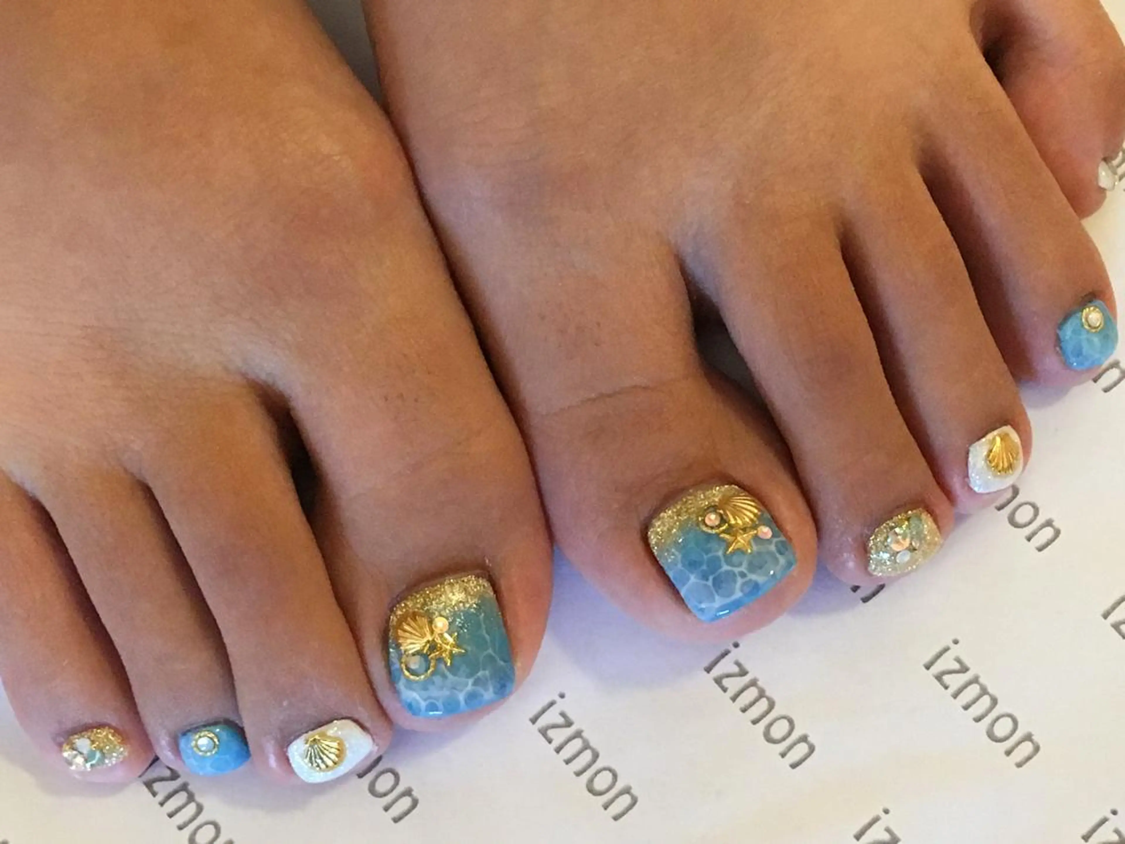 ネイル izmon所属・🦋izmon nailstudioのネイルデザイン