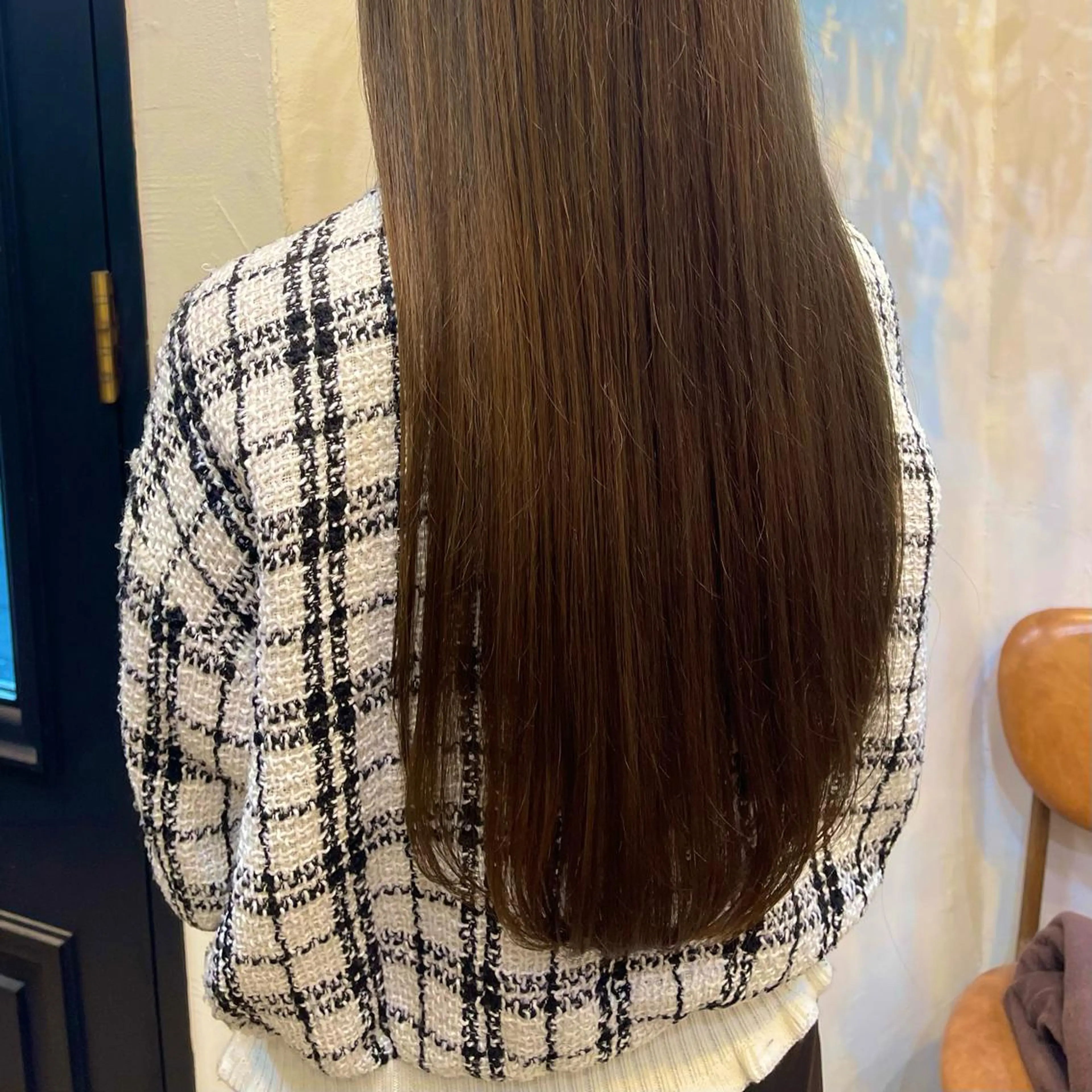 ロング ヘアカラー 丸田優奈 /ショートカットのヘアスタイル