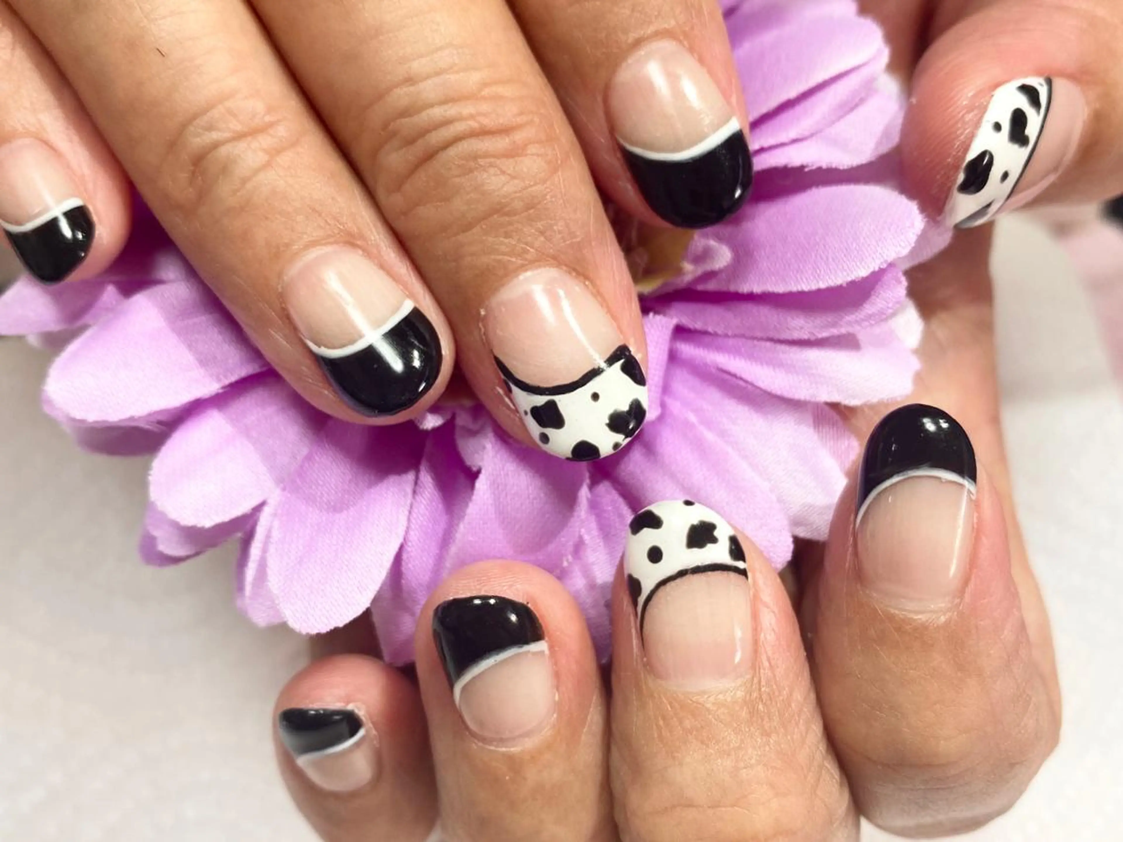 ネイル フレンチネイル ハンドネイル リラネイル所属・福田 美代子のネイルデザイン