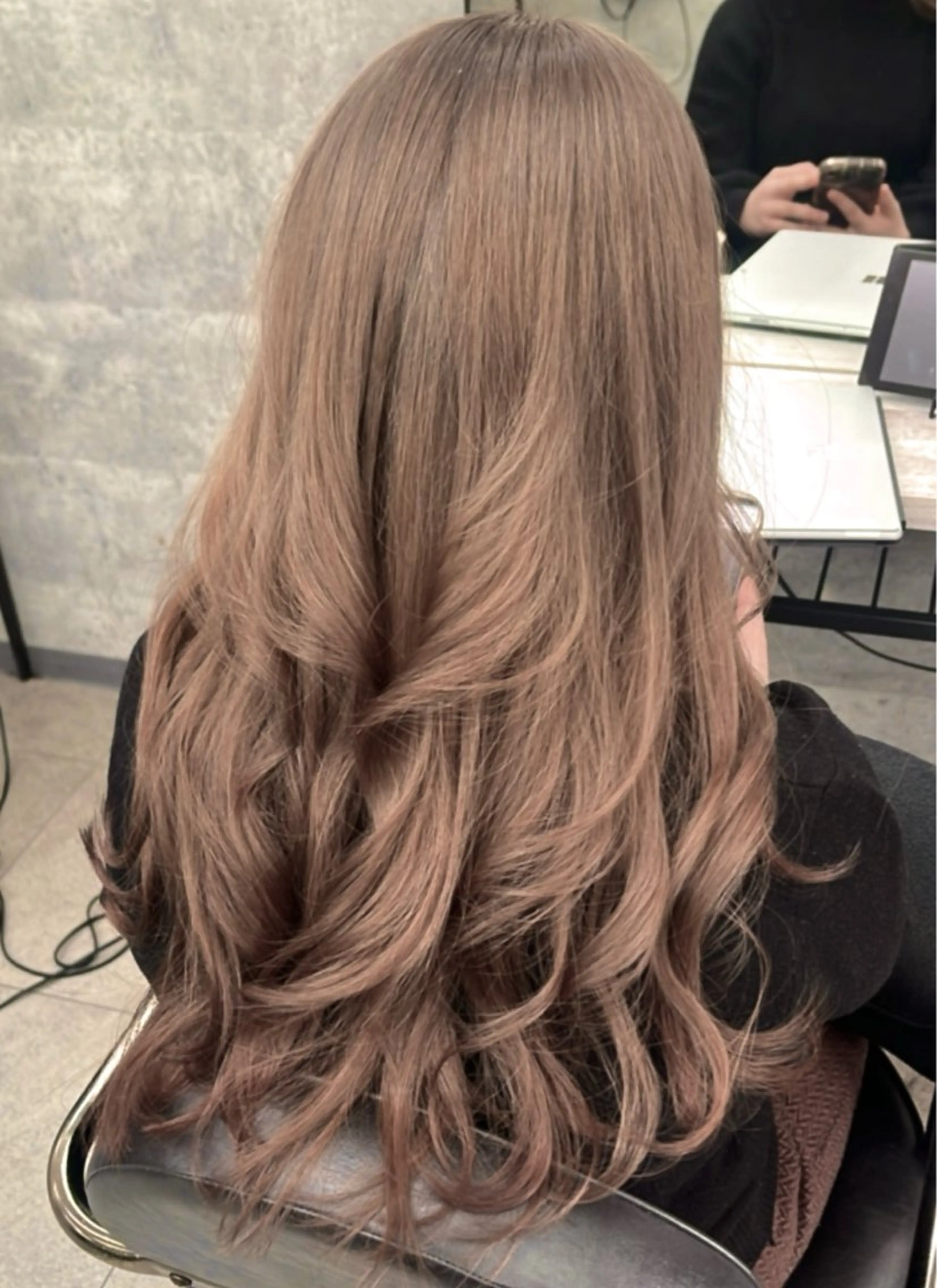 ロング カラー カット ヘアカラー トリートメント ダブルカラー 新宿のヘアスタイル
