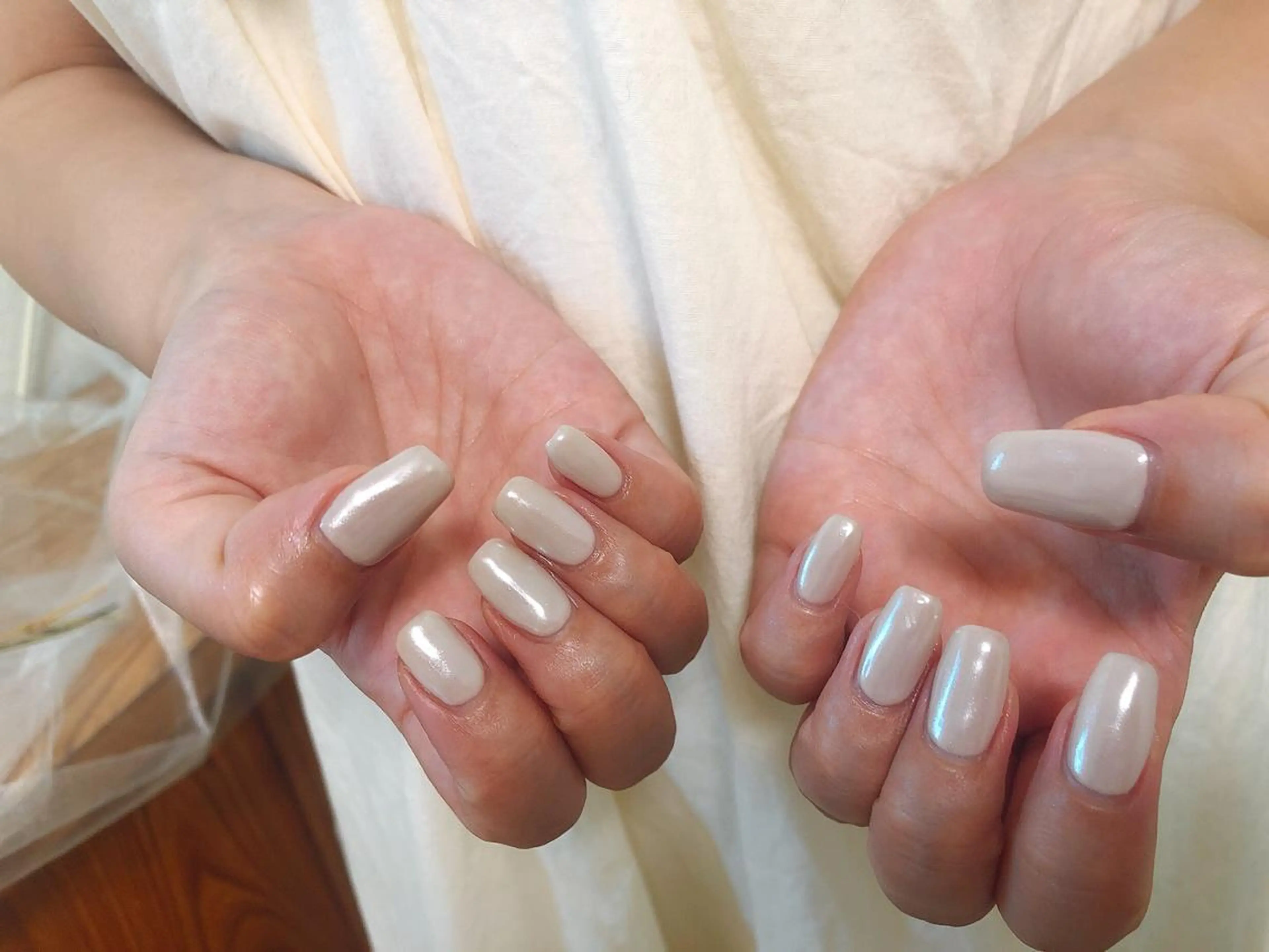 ネイル ホワイト ハンドネイル kiki nail 二子玉川のネイルデザイン