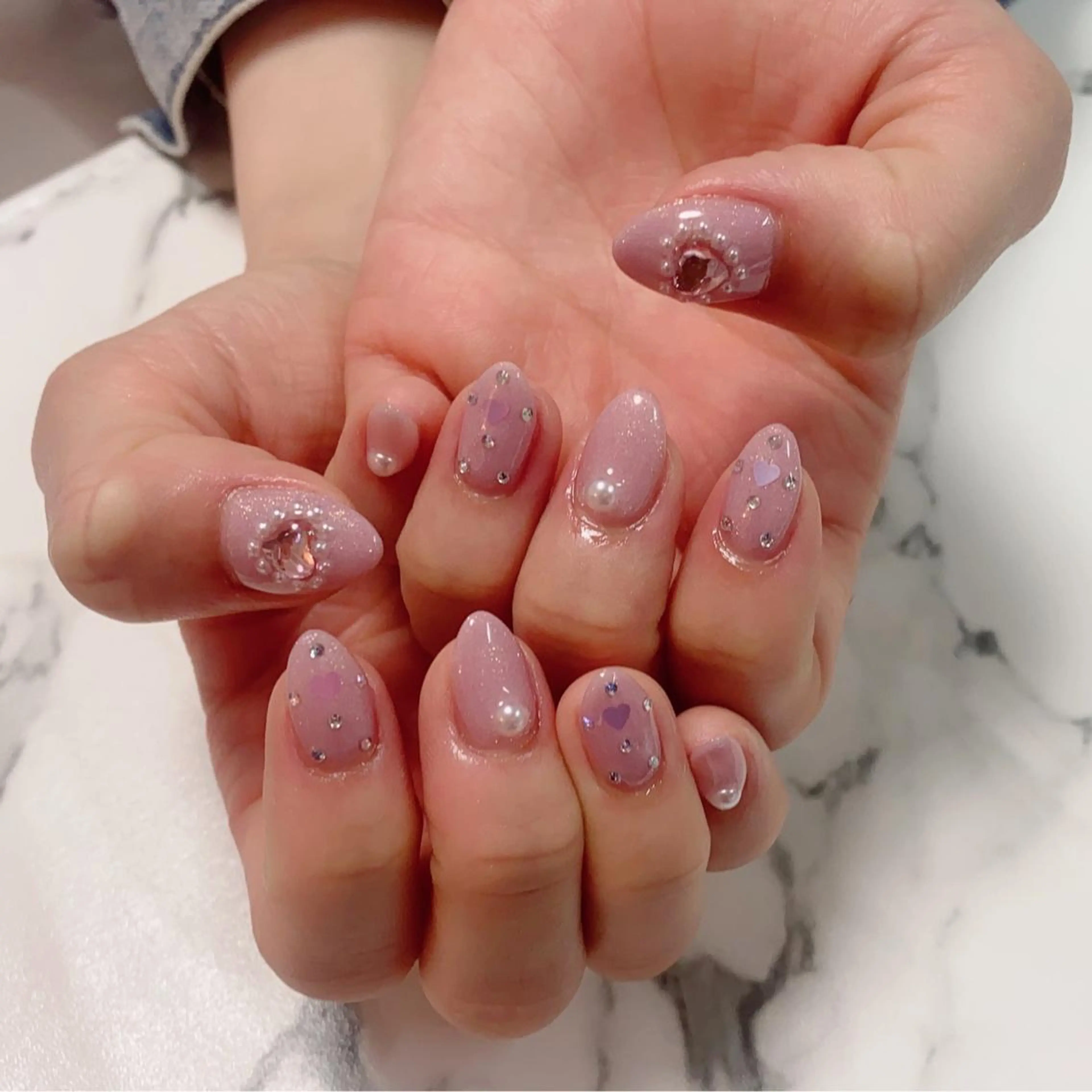 ロング カラー ネイル Q Free nailsのネイルデザイン