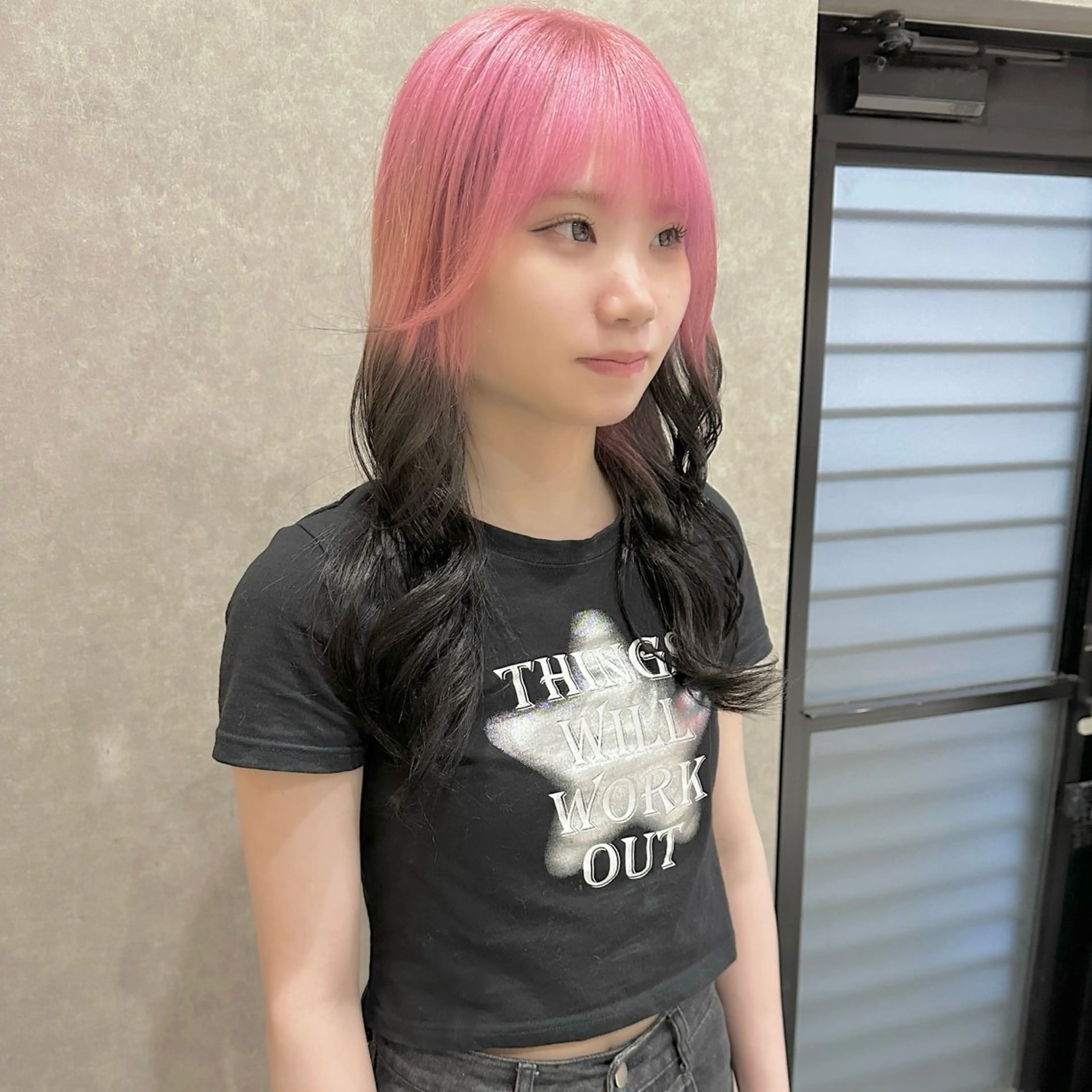 セミロング カラー はちすか るかのヘアスタイル