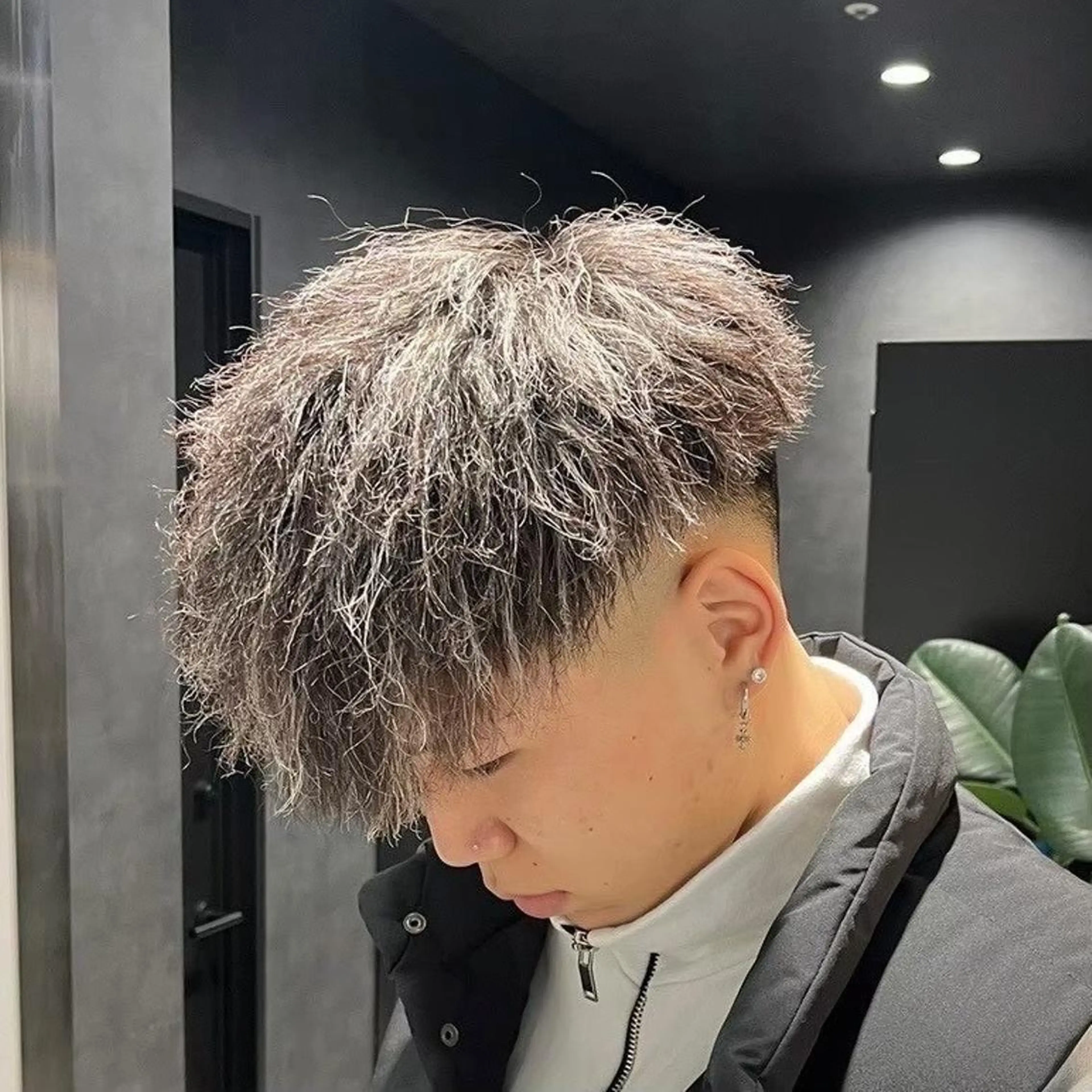 ミディアム カラー メンズ パーマ カット ヘアカラー パーマ 🔥メンズ特化🔥 藍斗のヘアスタイル