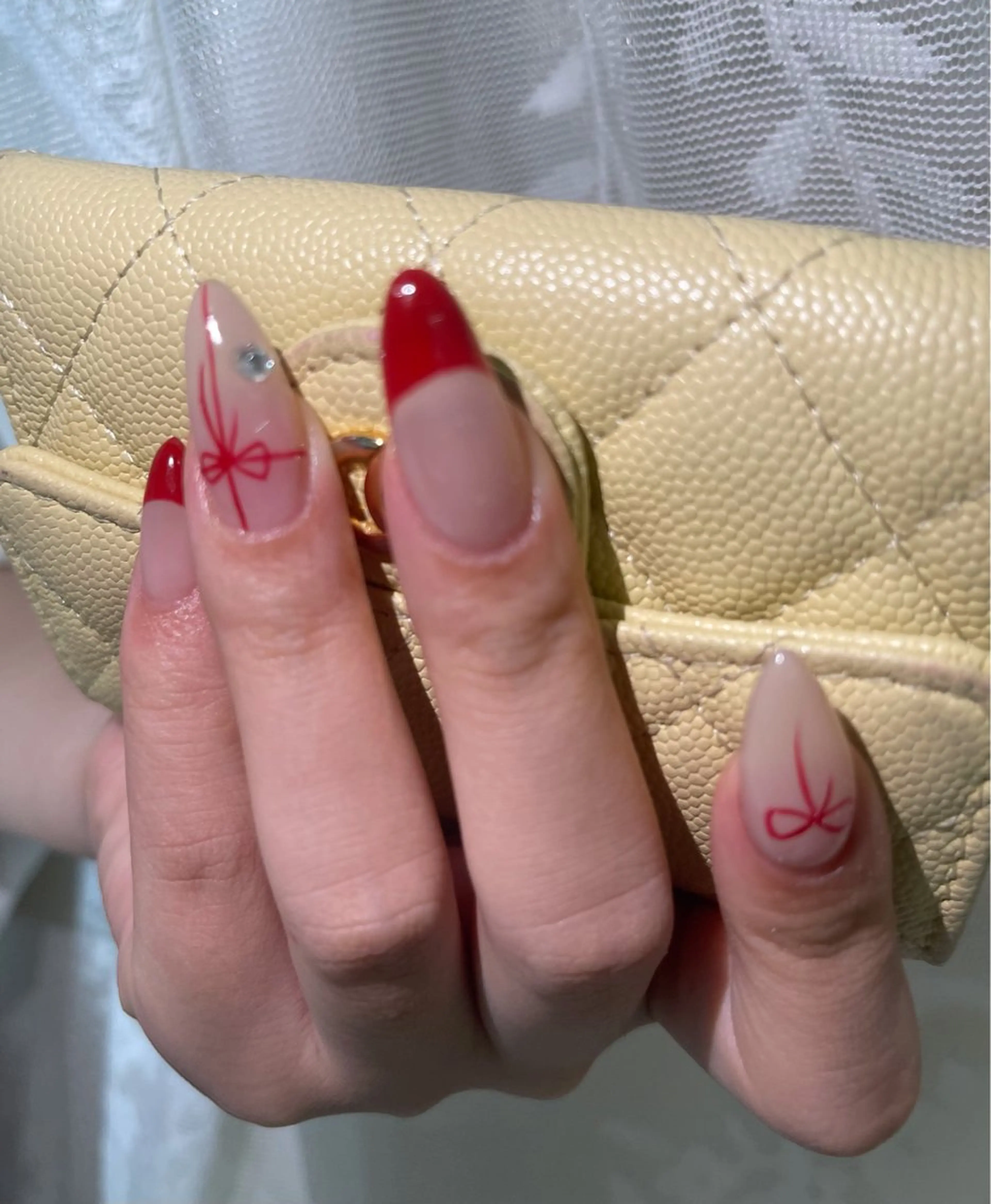 ネイル アートネイル 🦋y y Nail 🤍のネイルデザイン