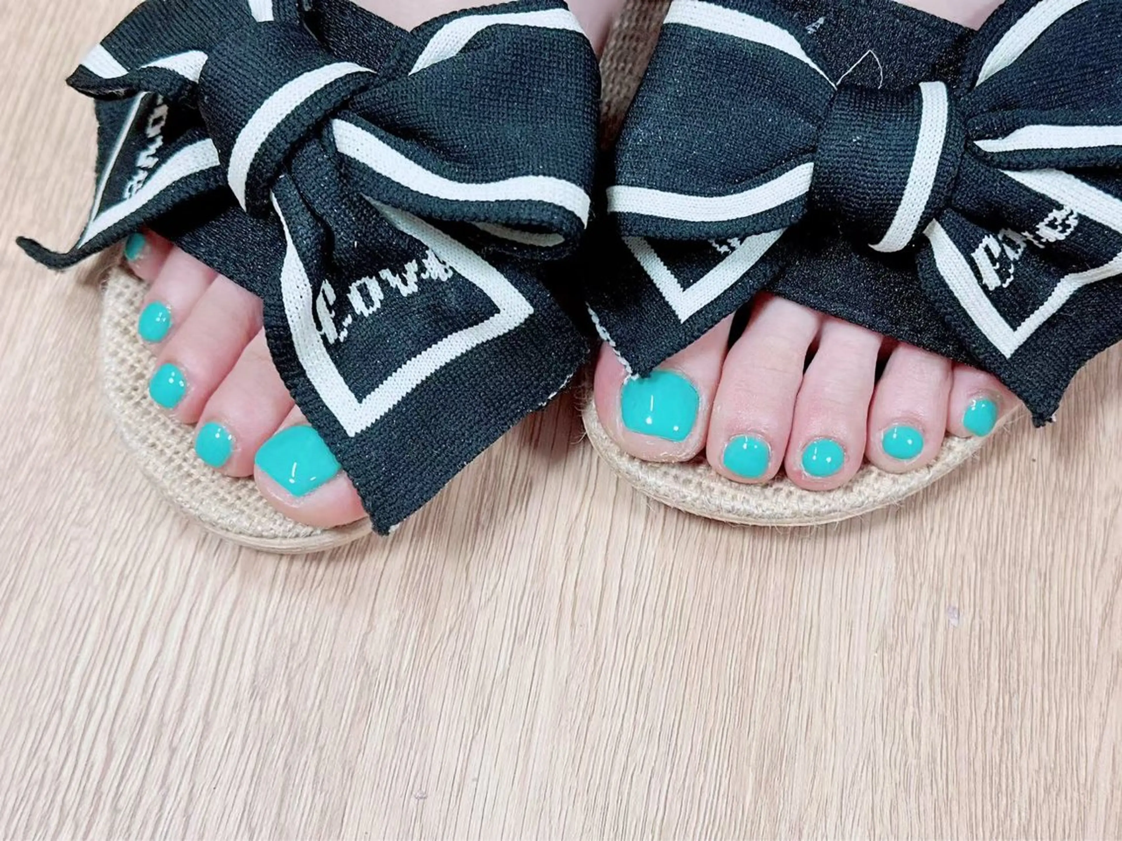 👣フットワンカラー　90分　¥5500➡️¥3000の写真