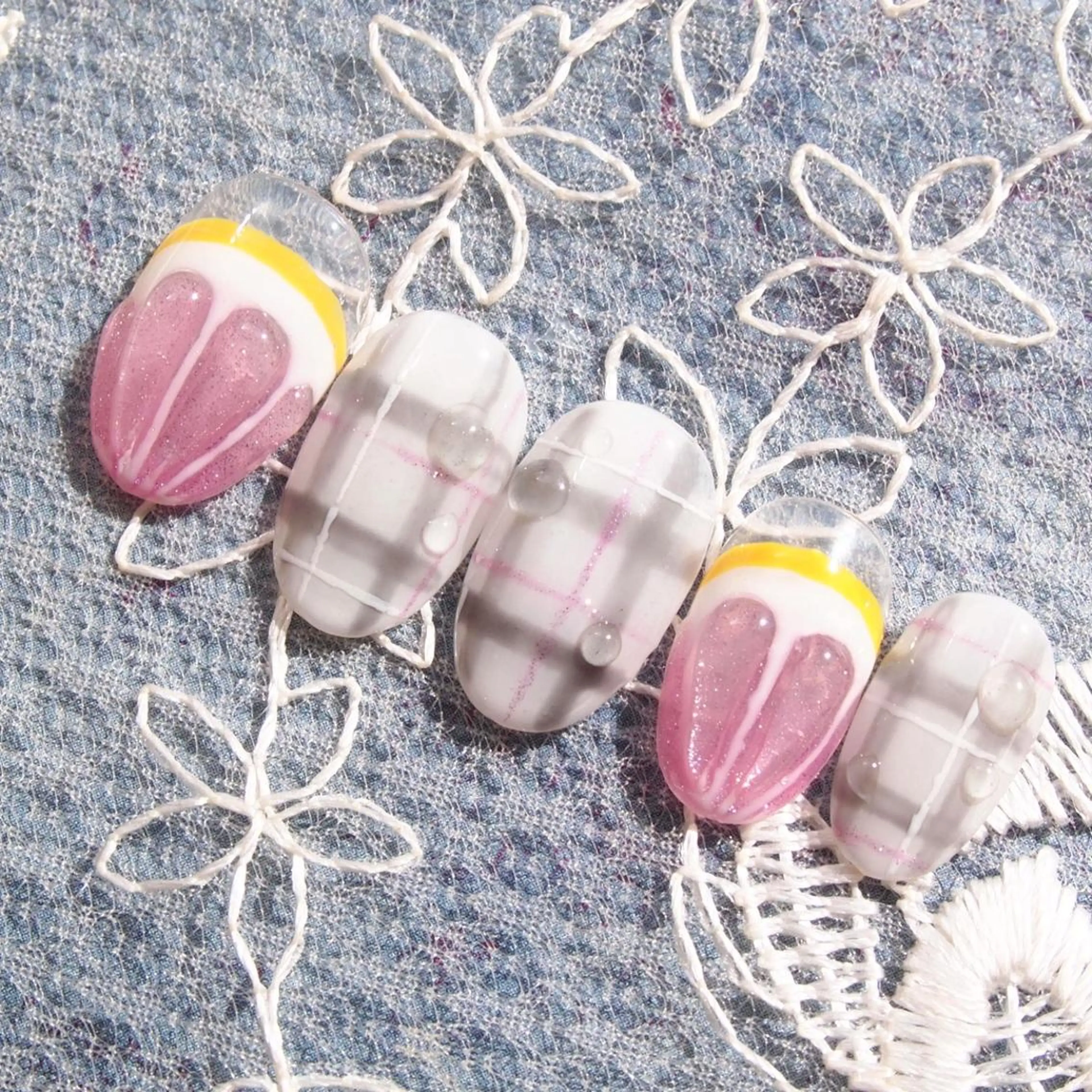 ネイル 山田 麻衣のネイルデザイン