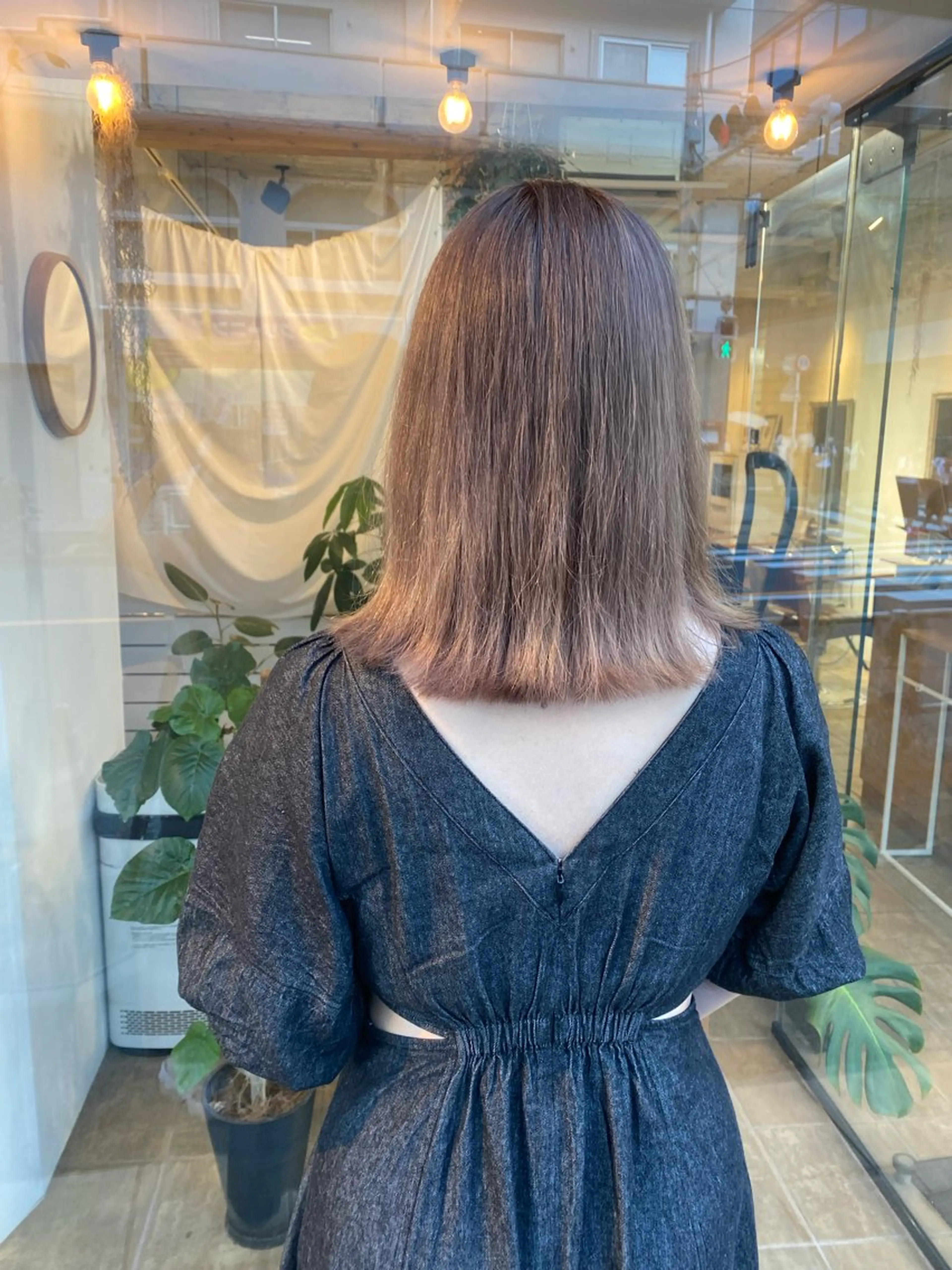 ミディアム カラー Joule銀座 石山あやのヘアスタイル