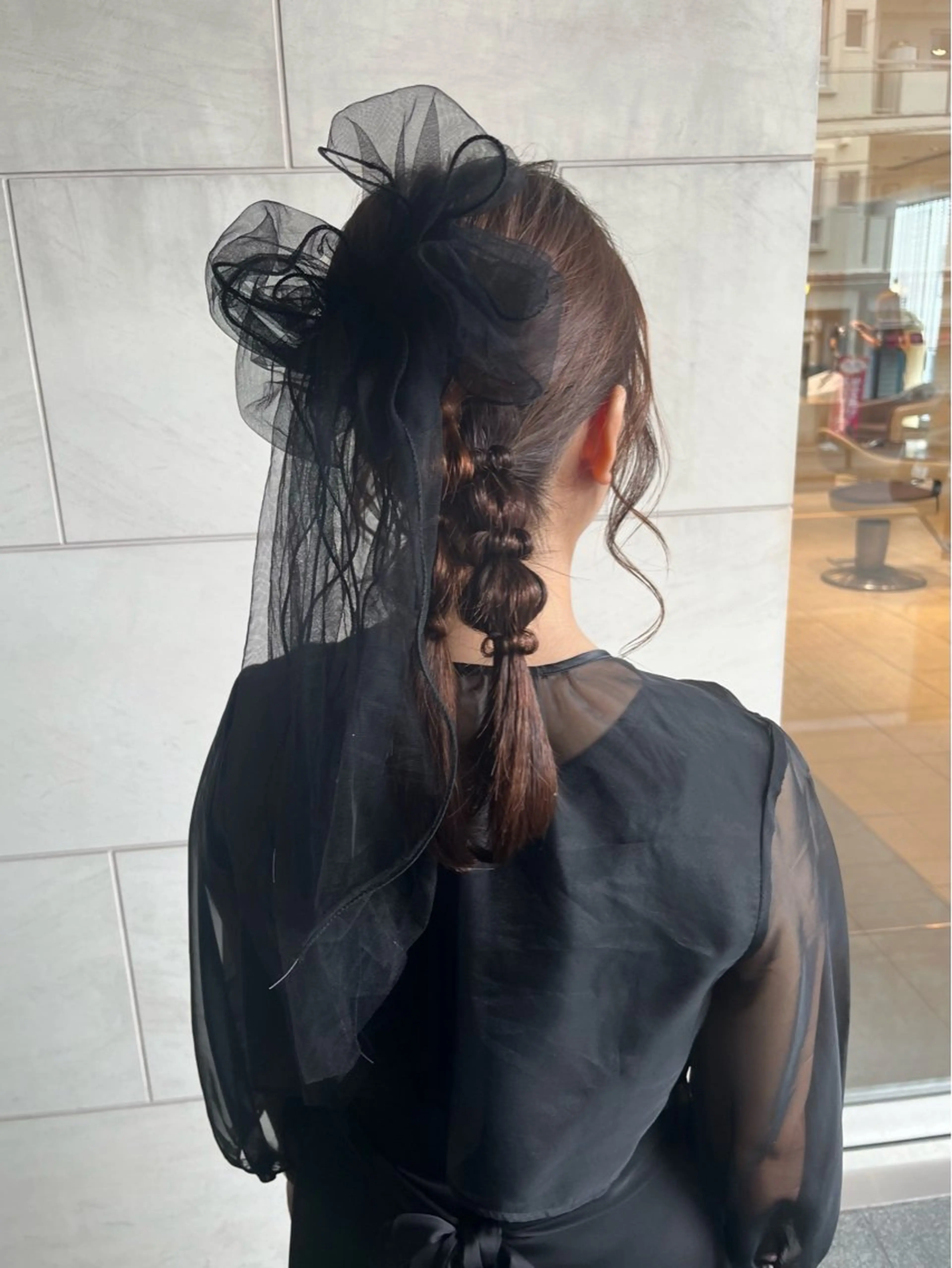 ロング ヘアアレンジ 髪飾り ヘアセット 伊佐治 夕芽のヘアスタイル