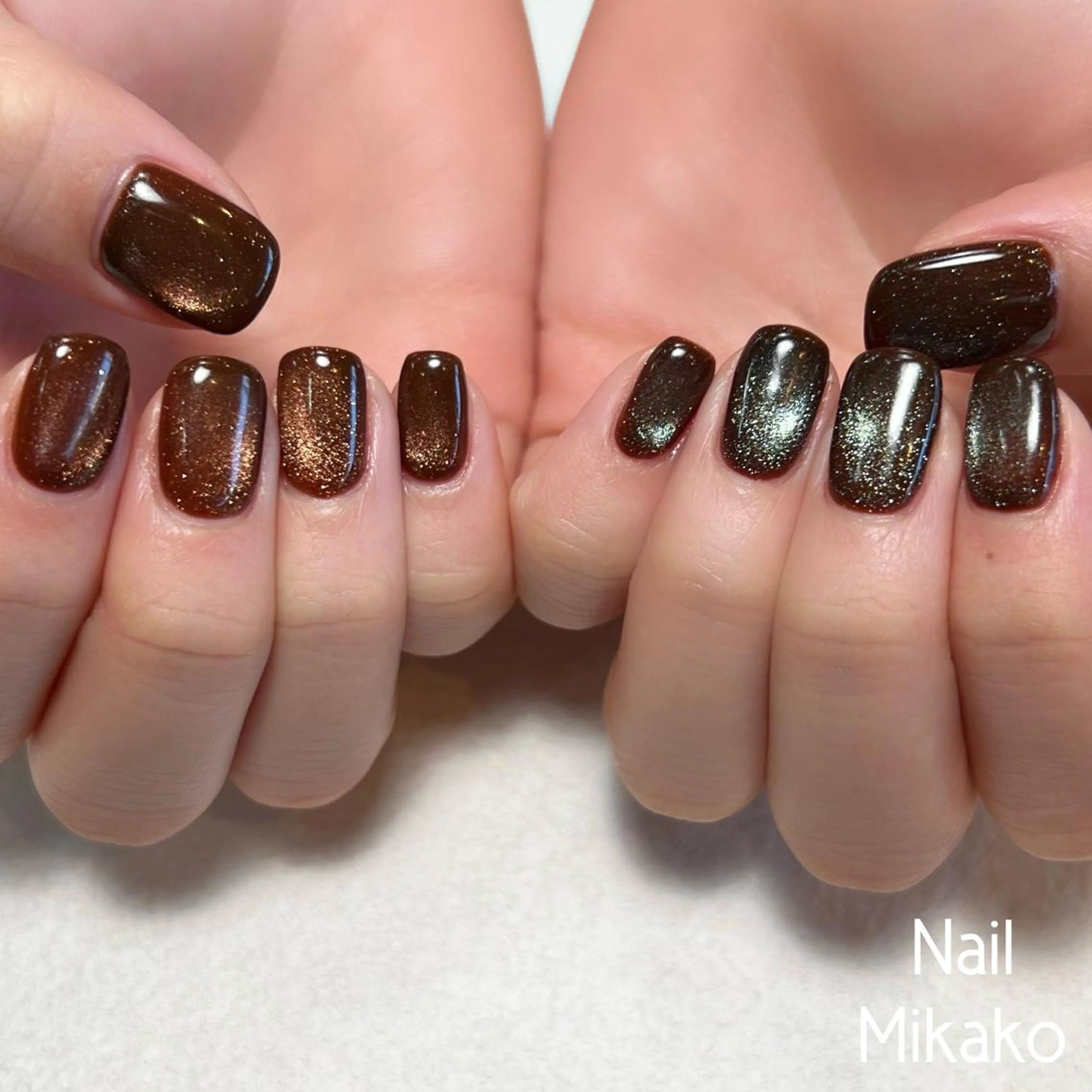 ネイル ブラウン グリーン マグネットネイル ビー玉ネイル オレンジ Nail_Mikako所属・Nail Mikakoのネイルデザイン