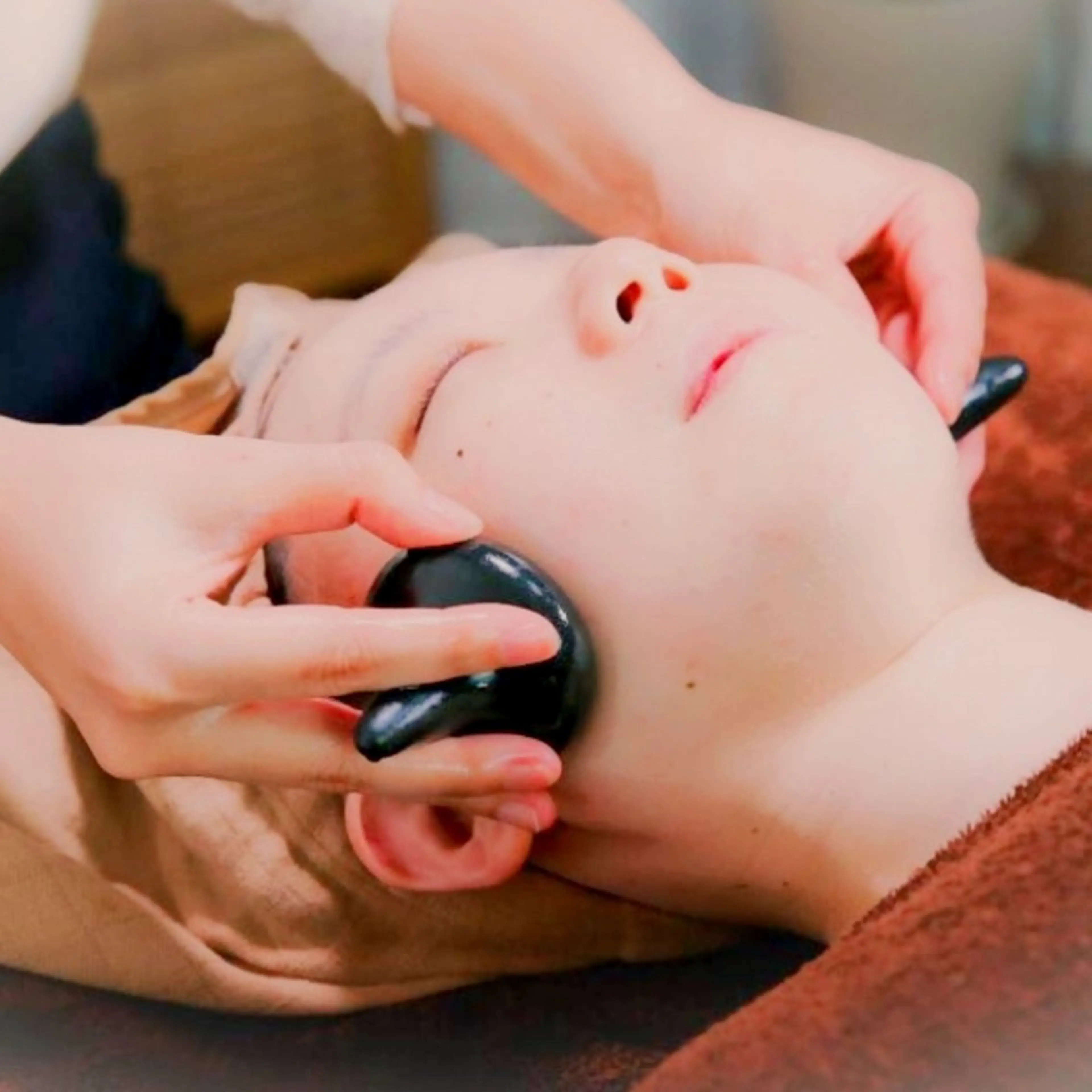 ⑪【初回🌟半額】快眠小顔フェイシャル《ﾊﾞｻﾞﾙﾄﾍｯﾄﾞｽﾊﾟ&ﾌｪｲｼｬﾙ90分》小顔/肌育/美肌/眼精疲労/不眠の写真