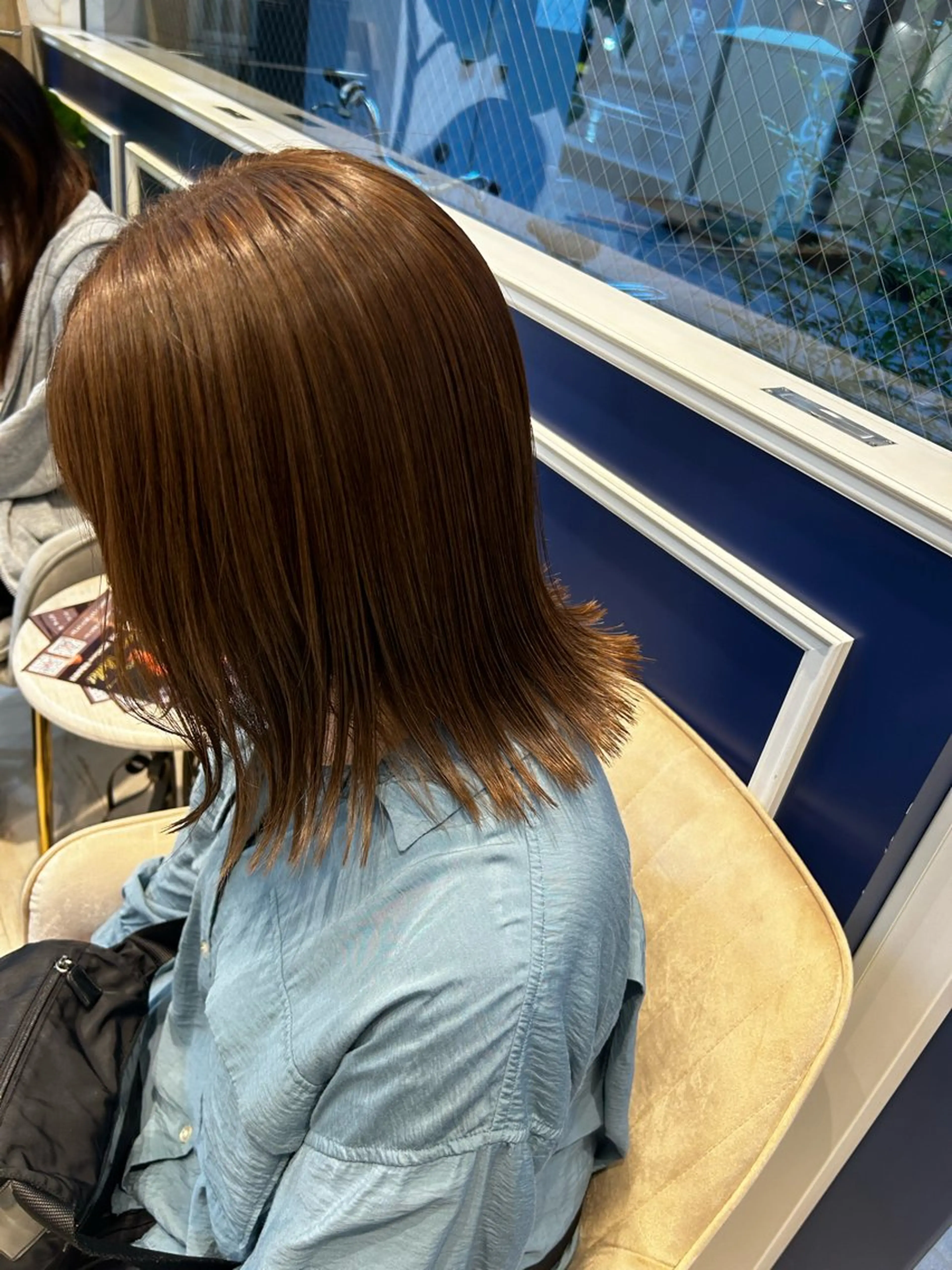 ミディアム 縮毛矯正 カット ヘアカラー 縮毛矯正 大槻 ハルカのヘアスタイル