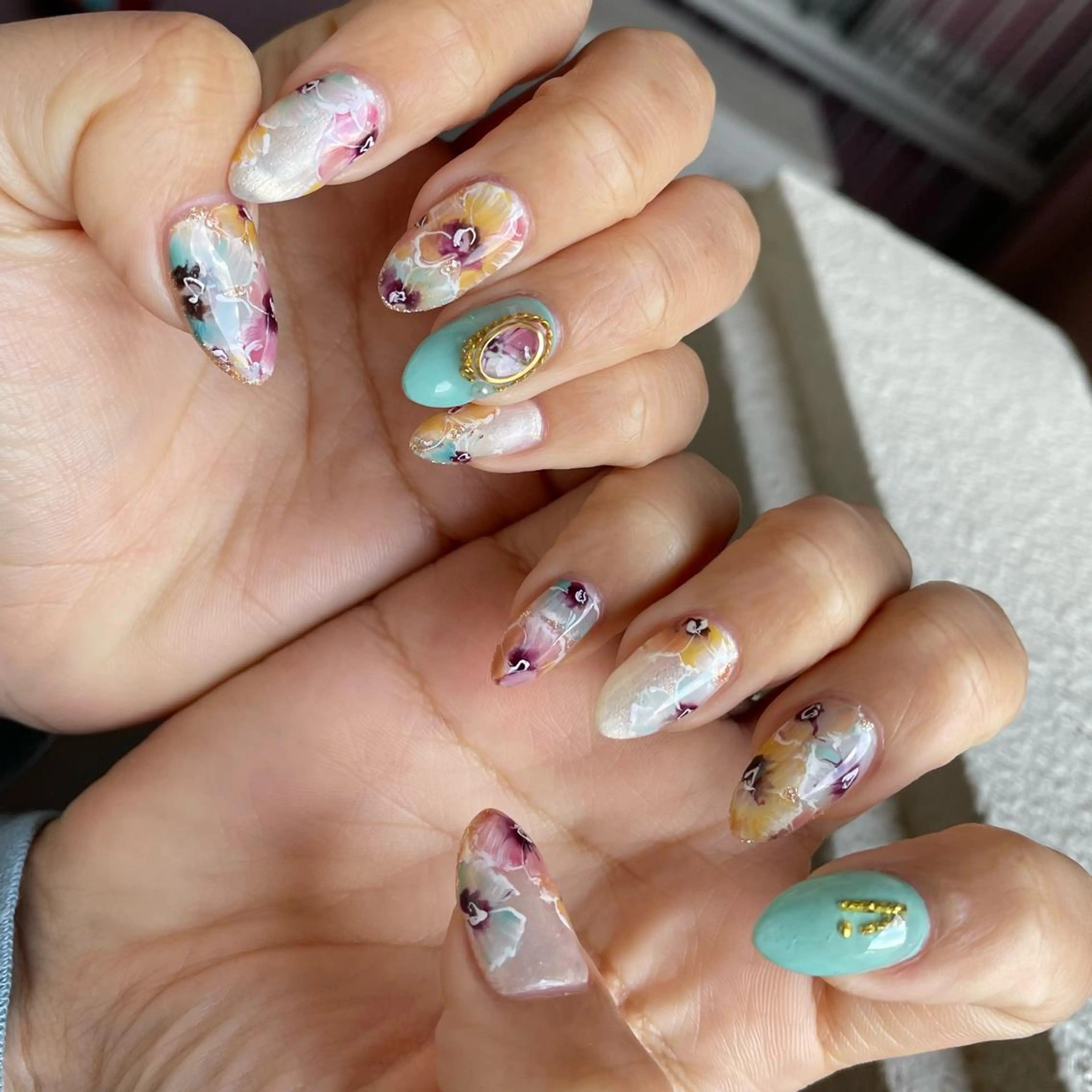 ネイル フラワーネイル 春ネイル 奥園 良恵のネイルデザイン