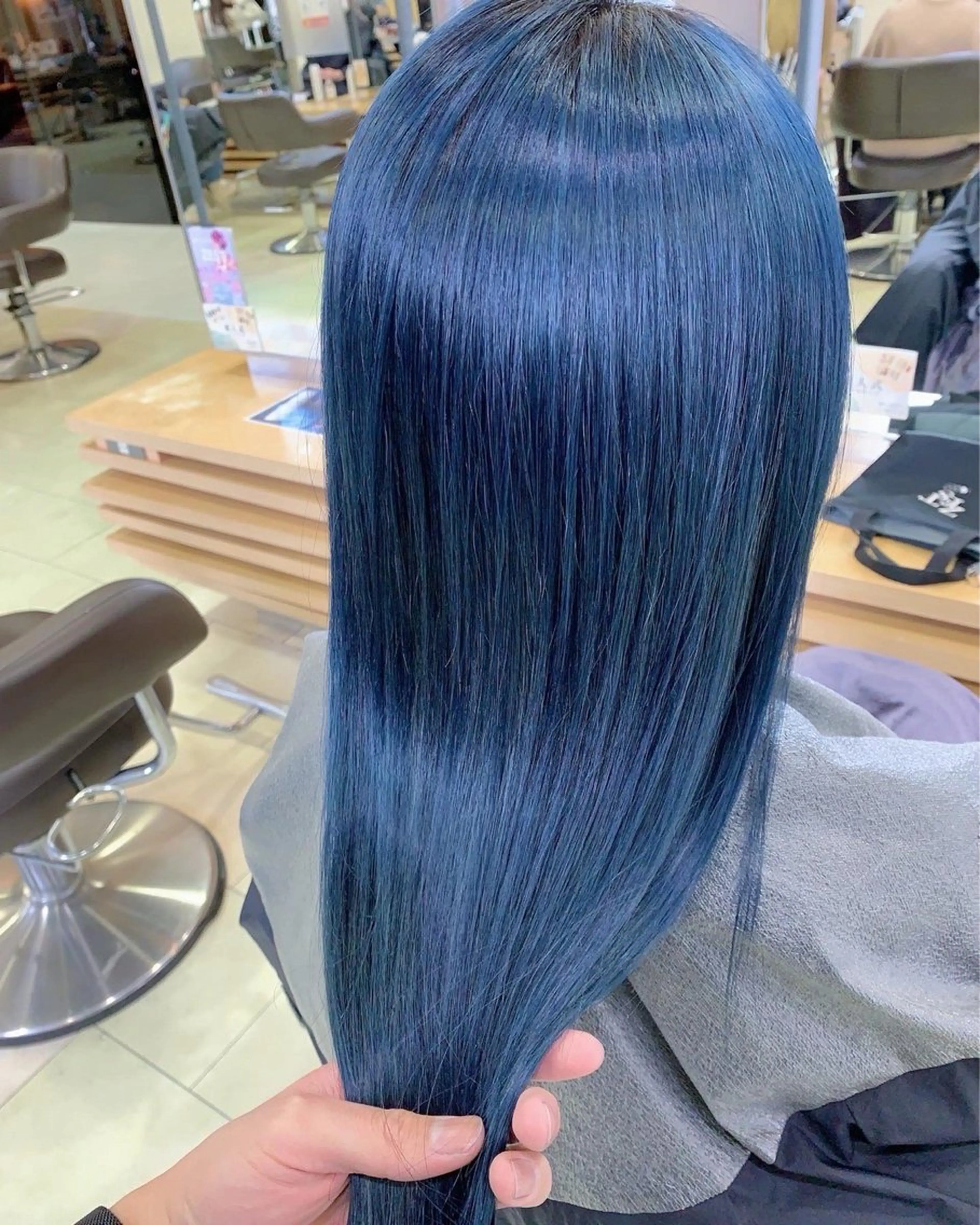 ミディアム ヘアカラー トリートメント 艶カラー/eye 🫧ྀི/栞のヘアスタイル