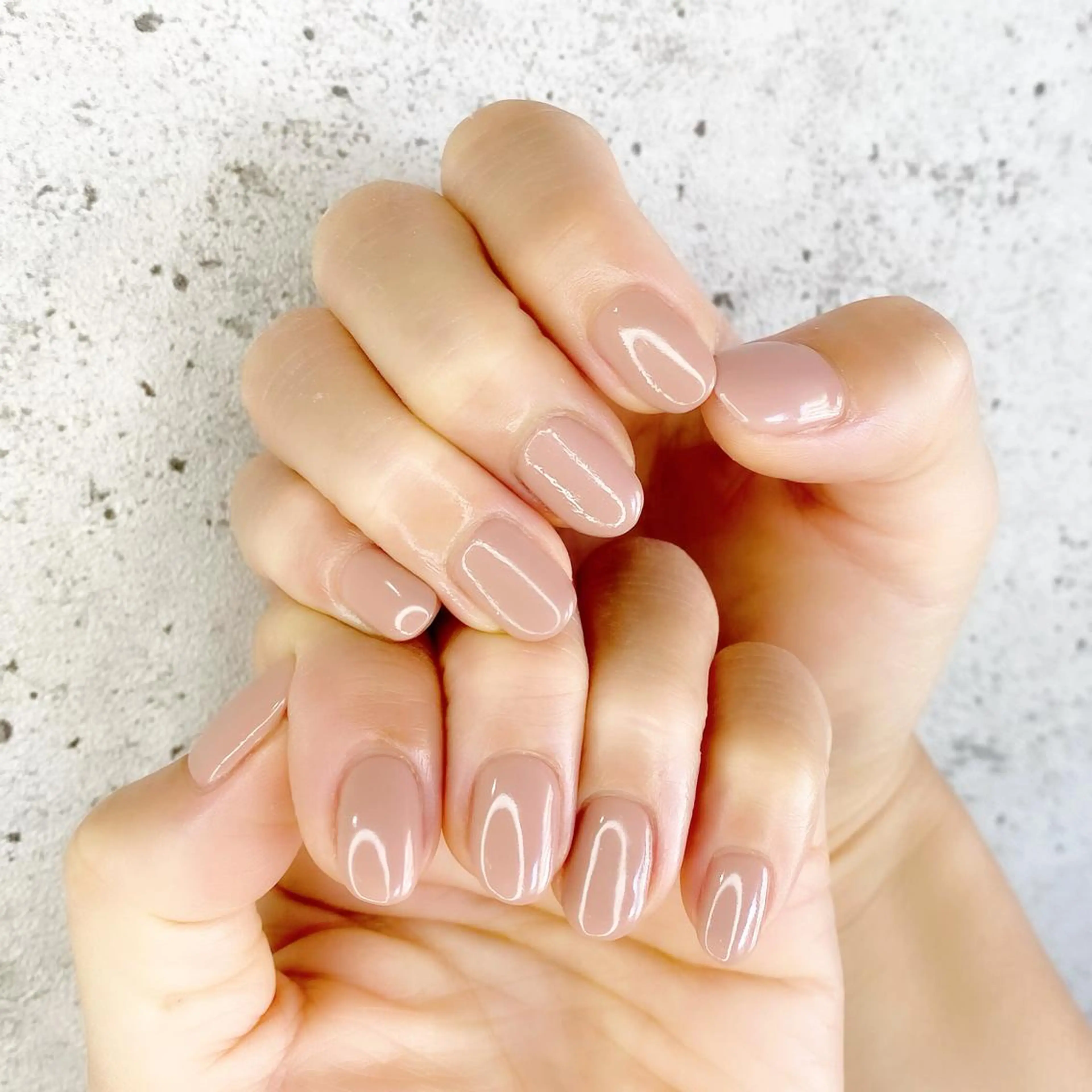 ショート カラー パーマ ヘアアレンジ メンズ キッズ ネイル マツエク・マツパ ベージュカラー ショートヘア オフィスネイル ワンカラーネイル ショートネイル Salon Ｋのネイルデザイン