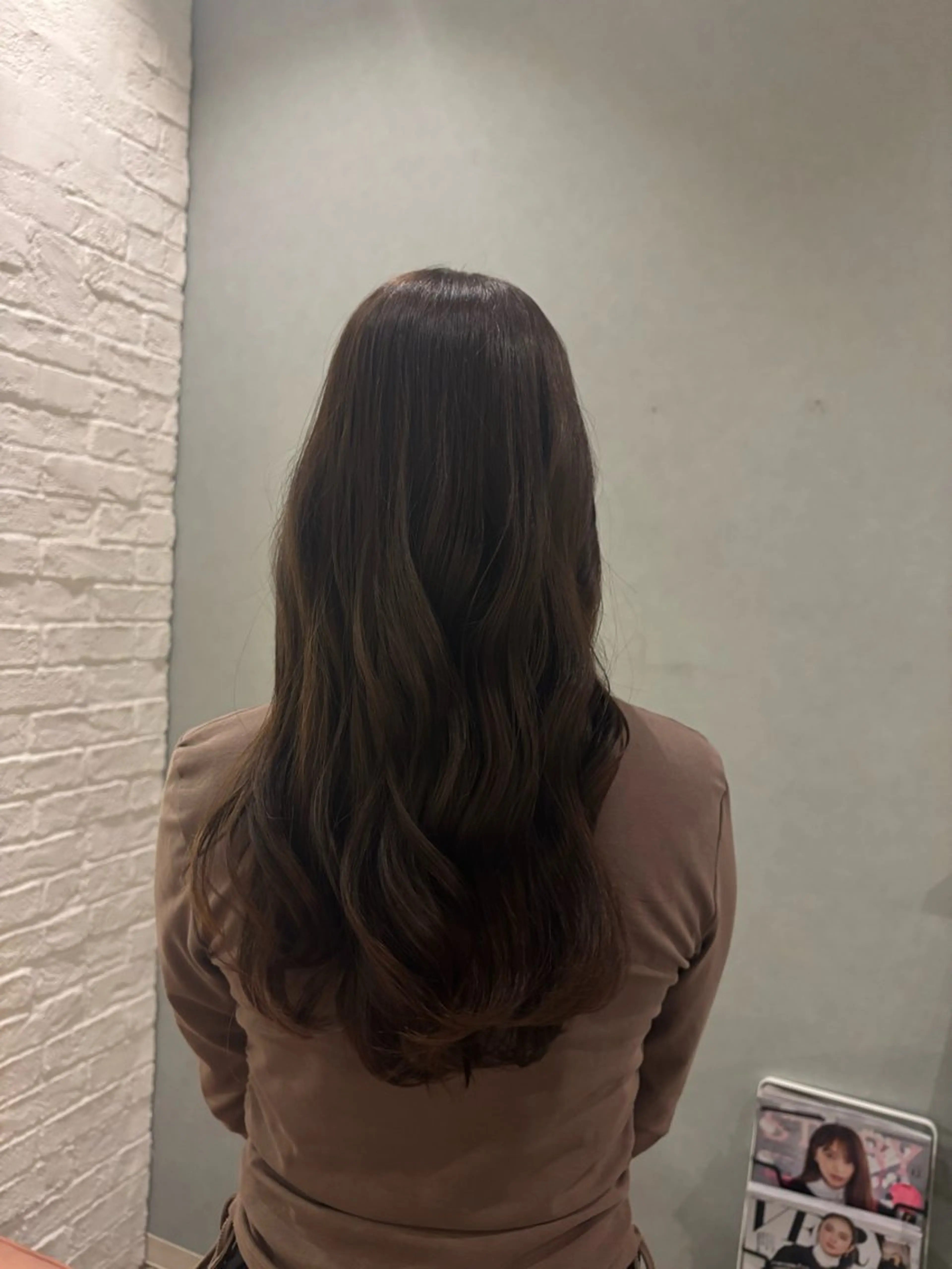 ロング RUDDER 小泉のヘアスタイル