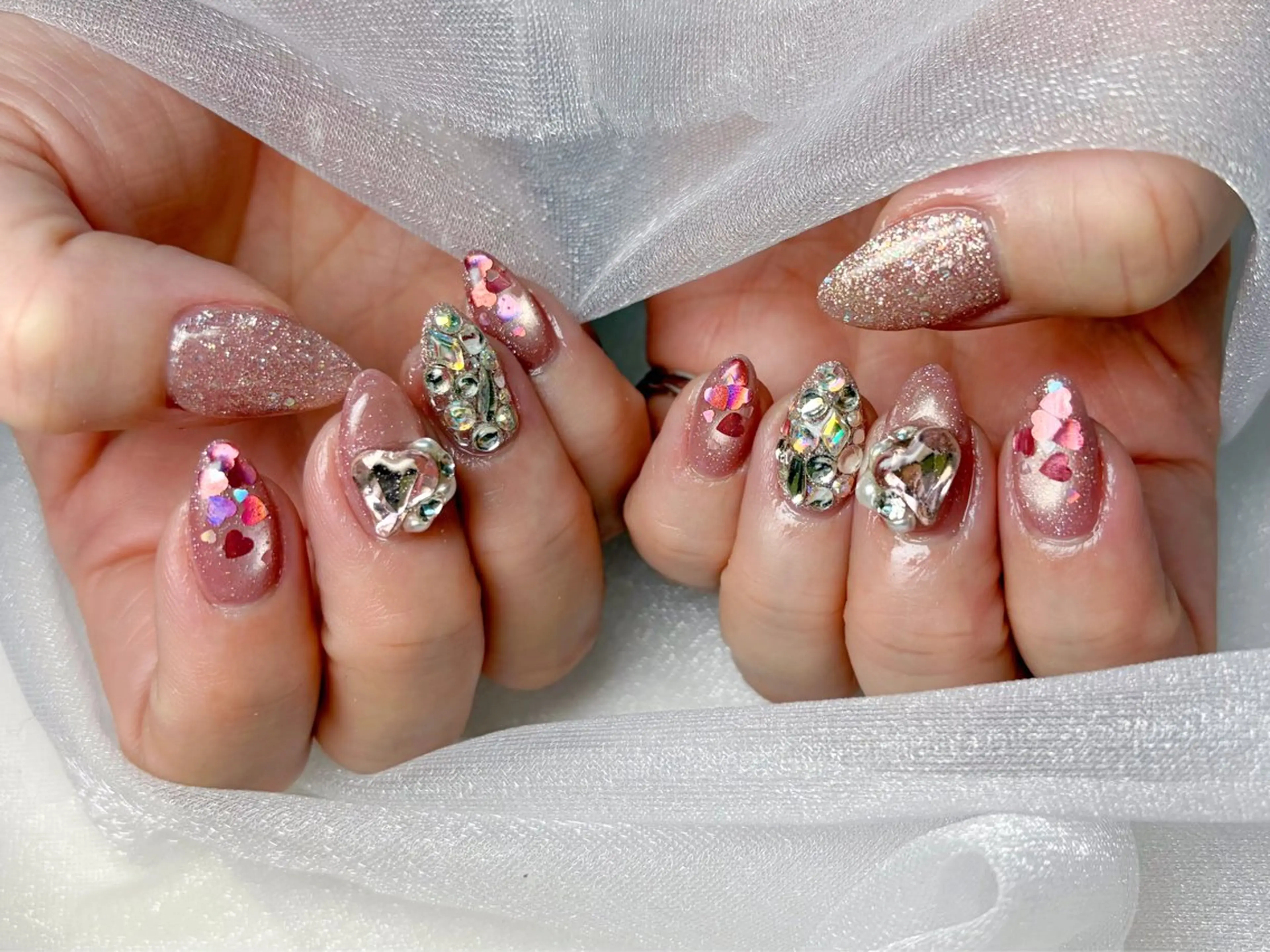 ネイル Queennail 北堀江Yumiのネイルデザイン