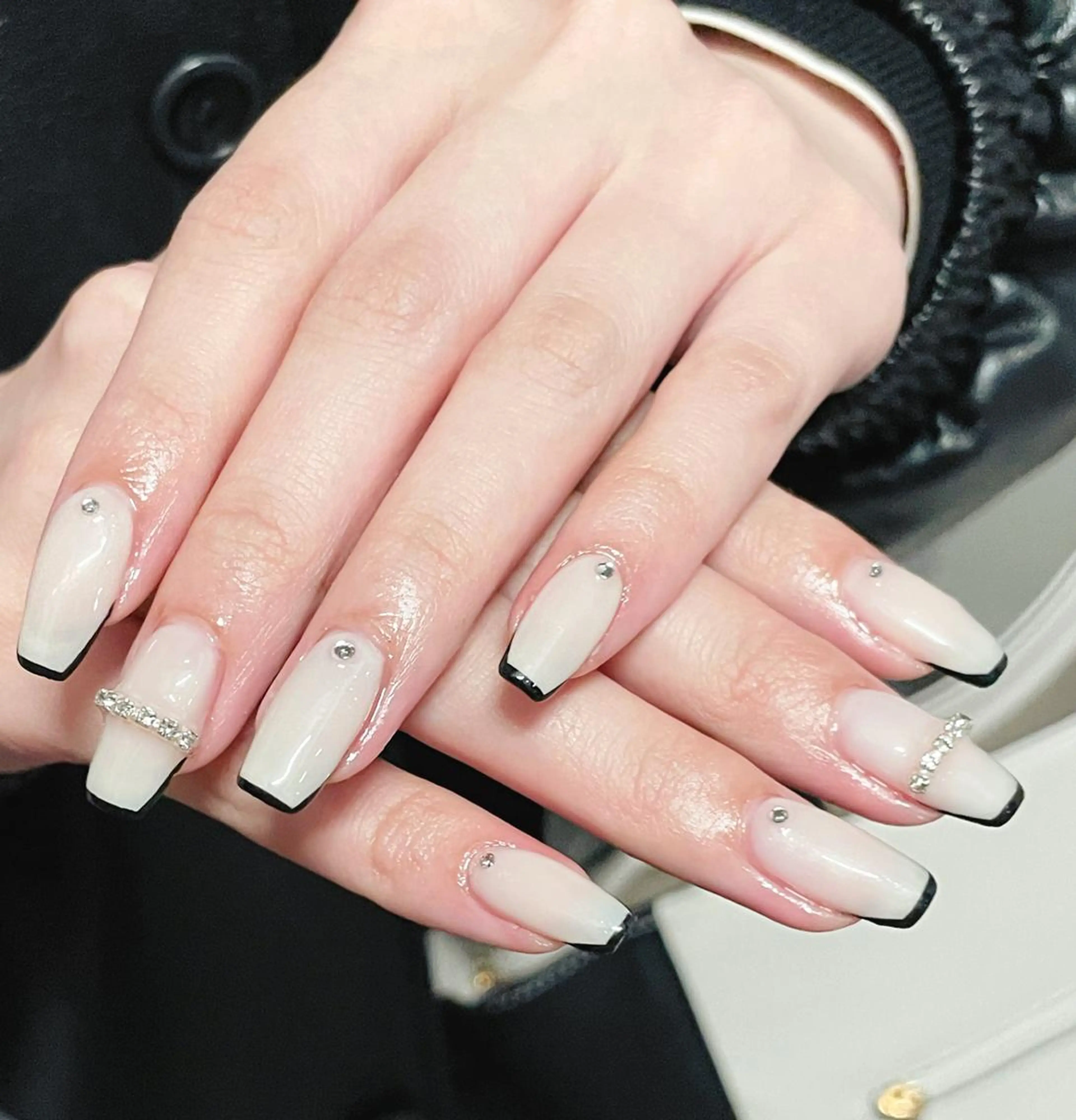 ネイル ハンドネイル ハンドケア 🍑 momo_nailのネイルデザイン