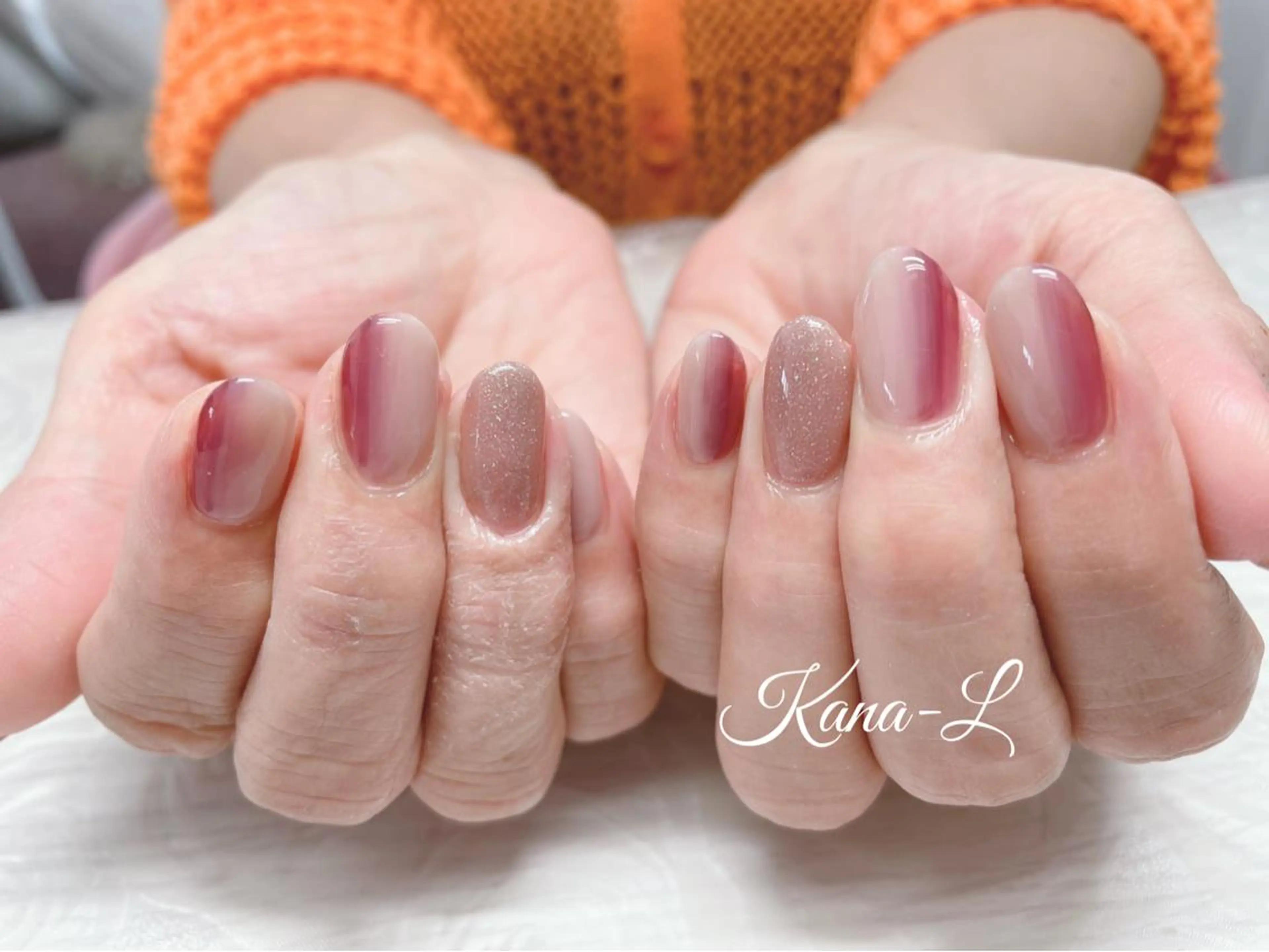 カラー ネイル グラデーションカラー ジェルネイル グラデーション パラジェル 芦辺 香奈のネイルデザイン