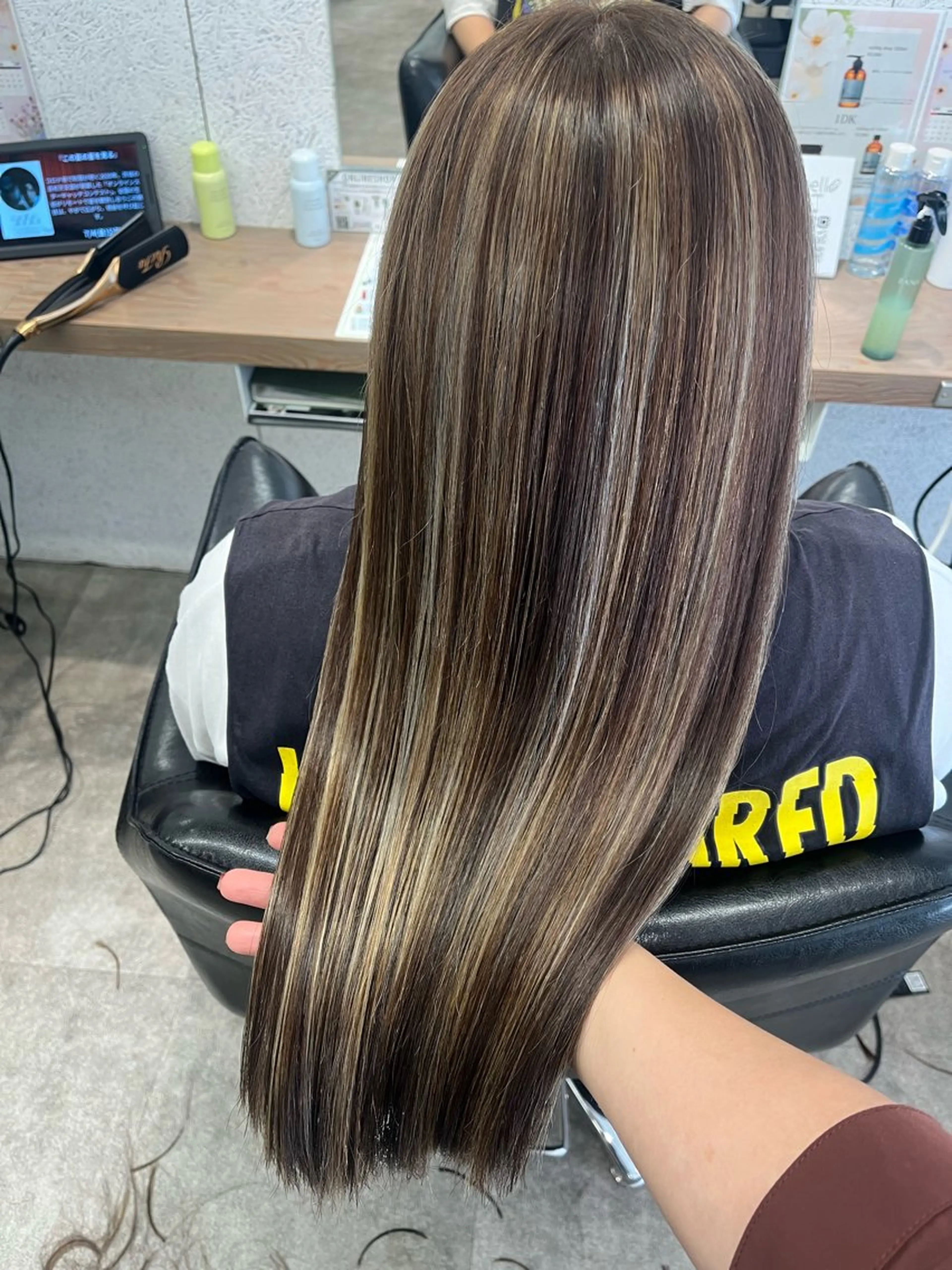 ロング カラー ヘアアレンジ ハイライトカラー ハイライト 🍓艶髪/艶カラー ハイトーン/しんたにのヘアスタイル