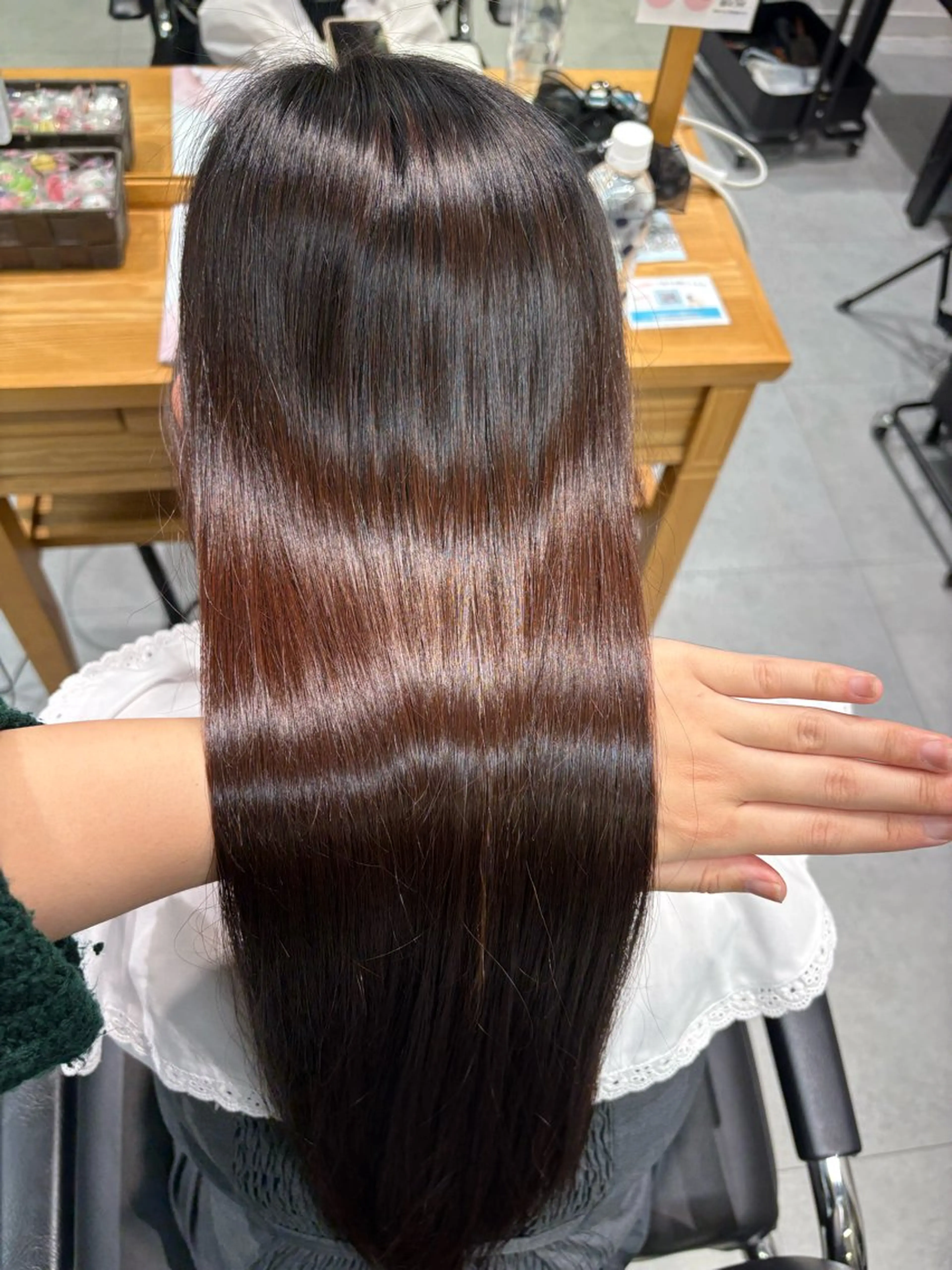 ロング 髪質改善 縮毛矯正 トリートメント 酸熱トリートメント トリートメント カラーモデル募集 ✨🤍モモハ🤍✨のヘアスタイル