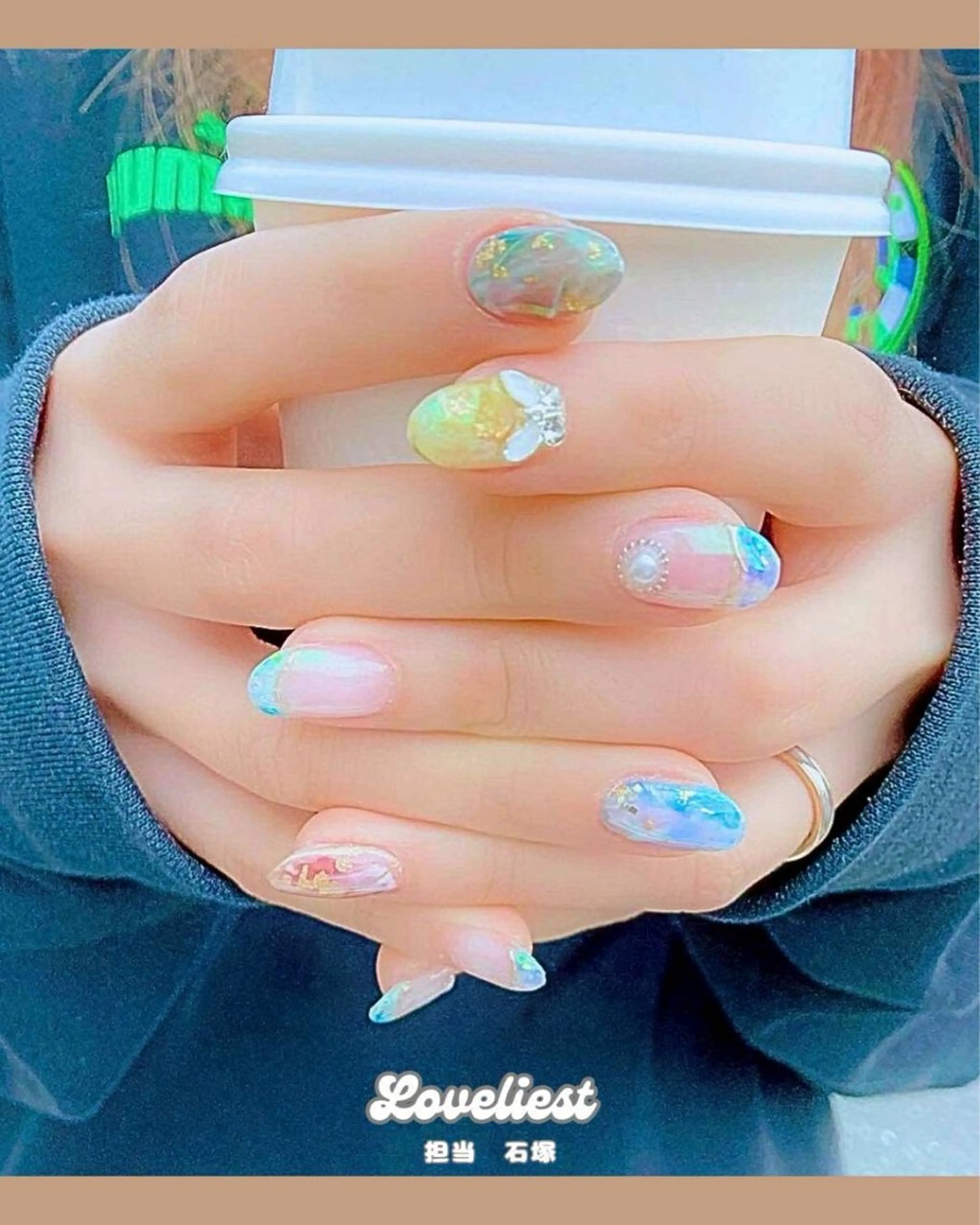 ネイル 須藤 紗彩のネイルデザイン