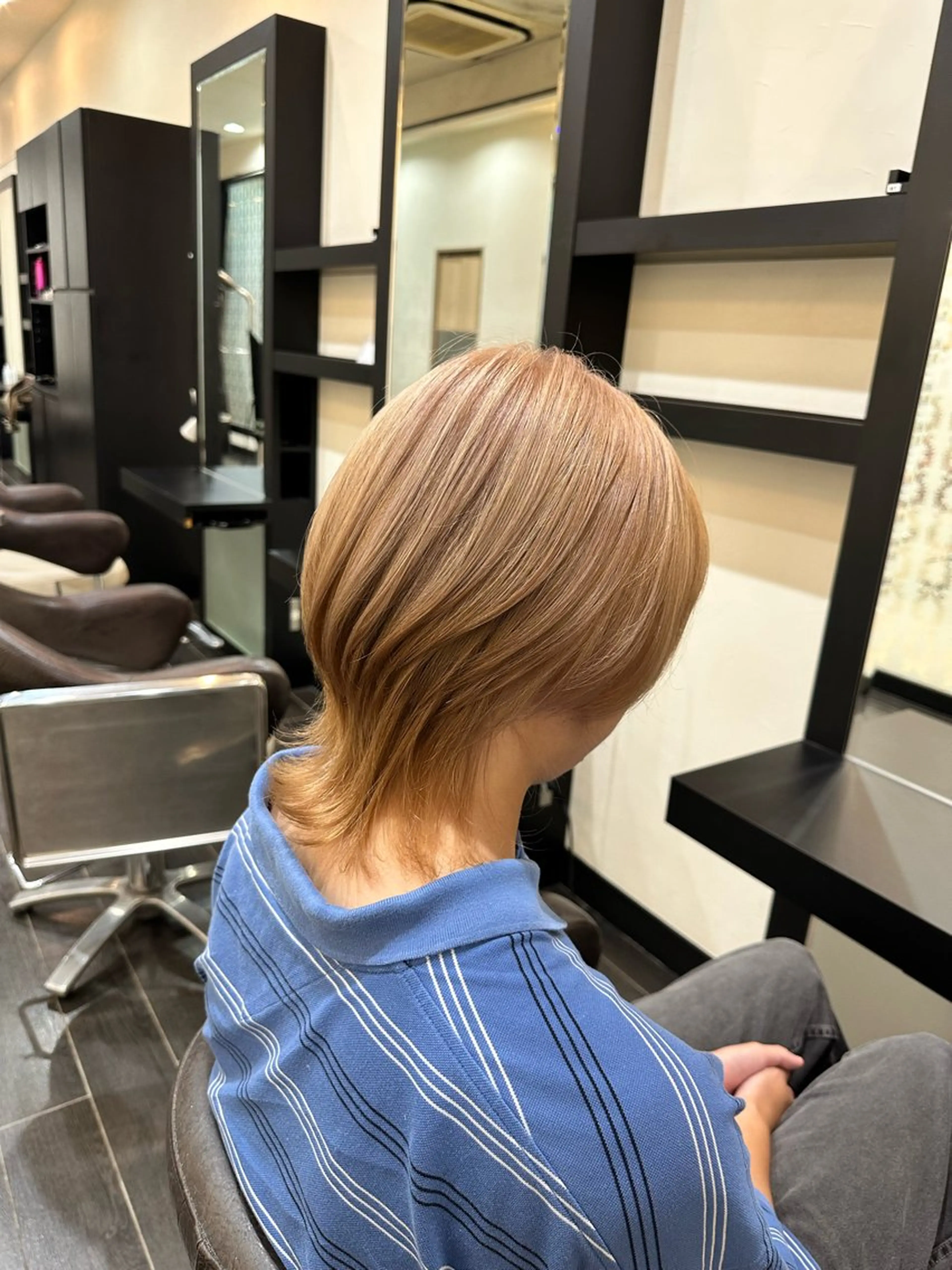 カラー メンズ プログレス小平小川所属・フェザー/波巻き 雫石大夢のヘアスタイル