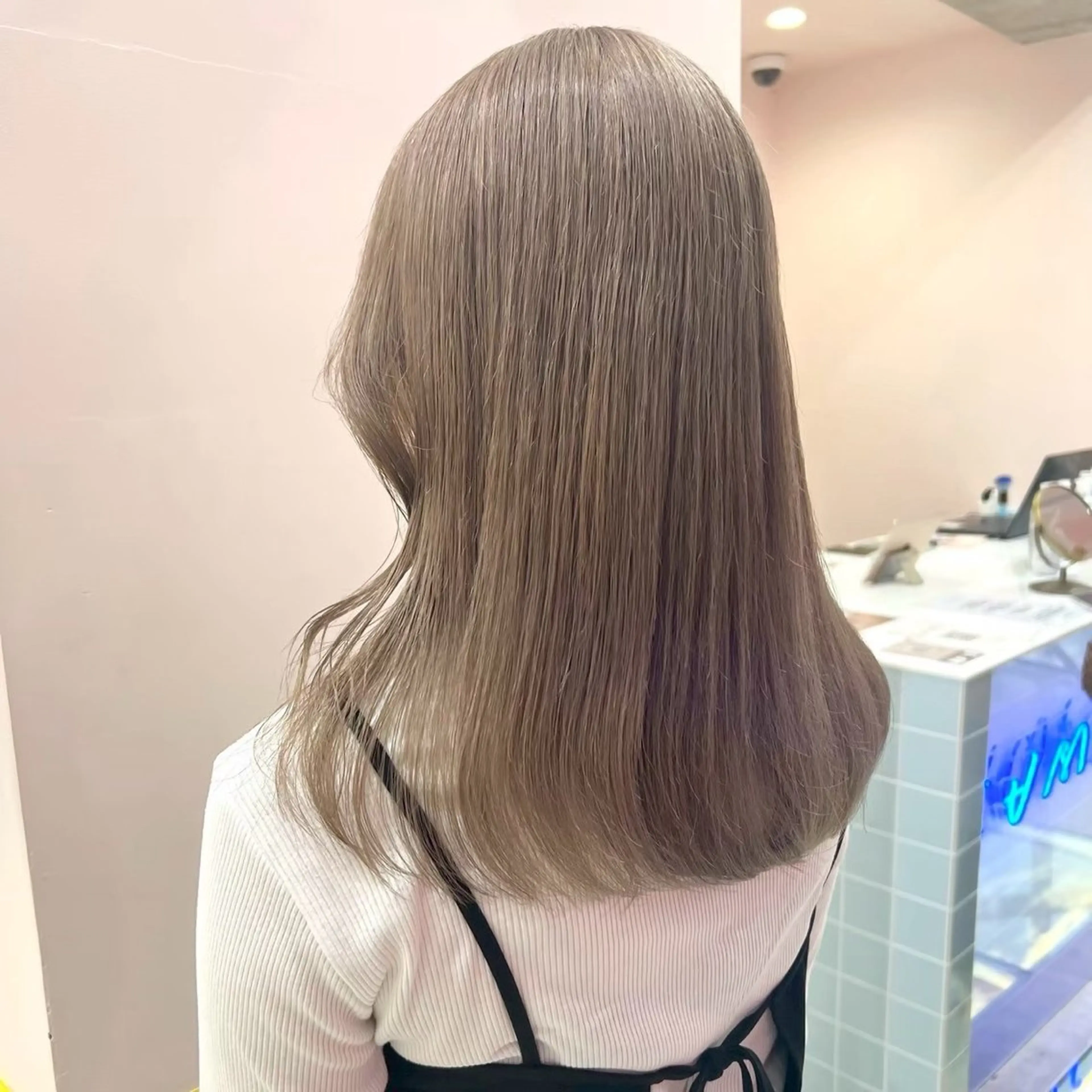 カラー ヘアカラー トリートメント 🪷透明感🪽 momoka🪷のヘアスタイル