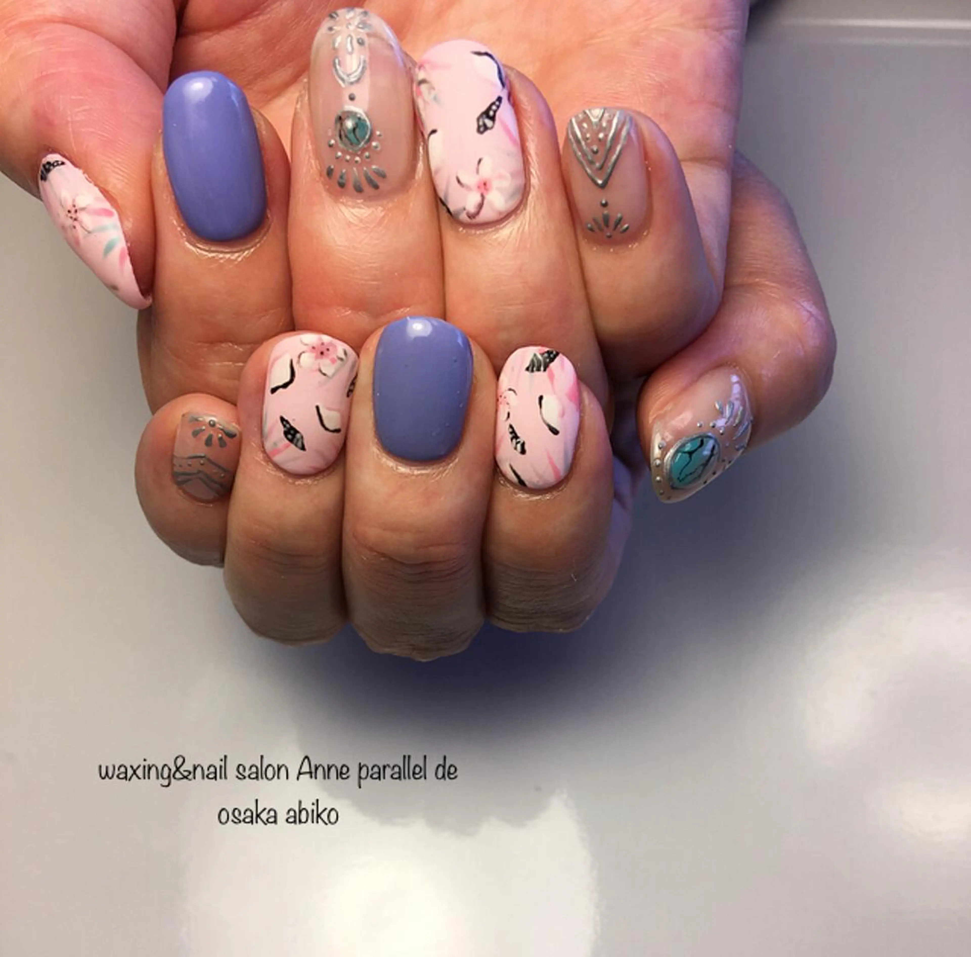 ネイル 中村 翠のネイルデザイン