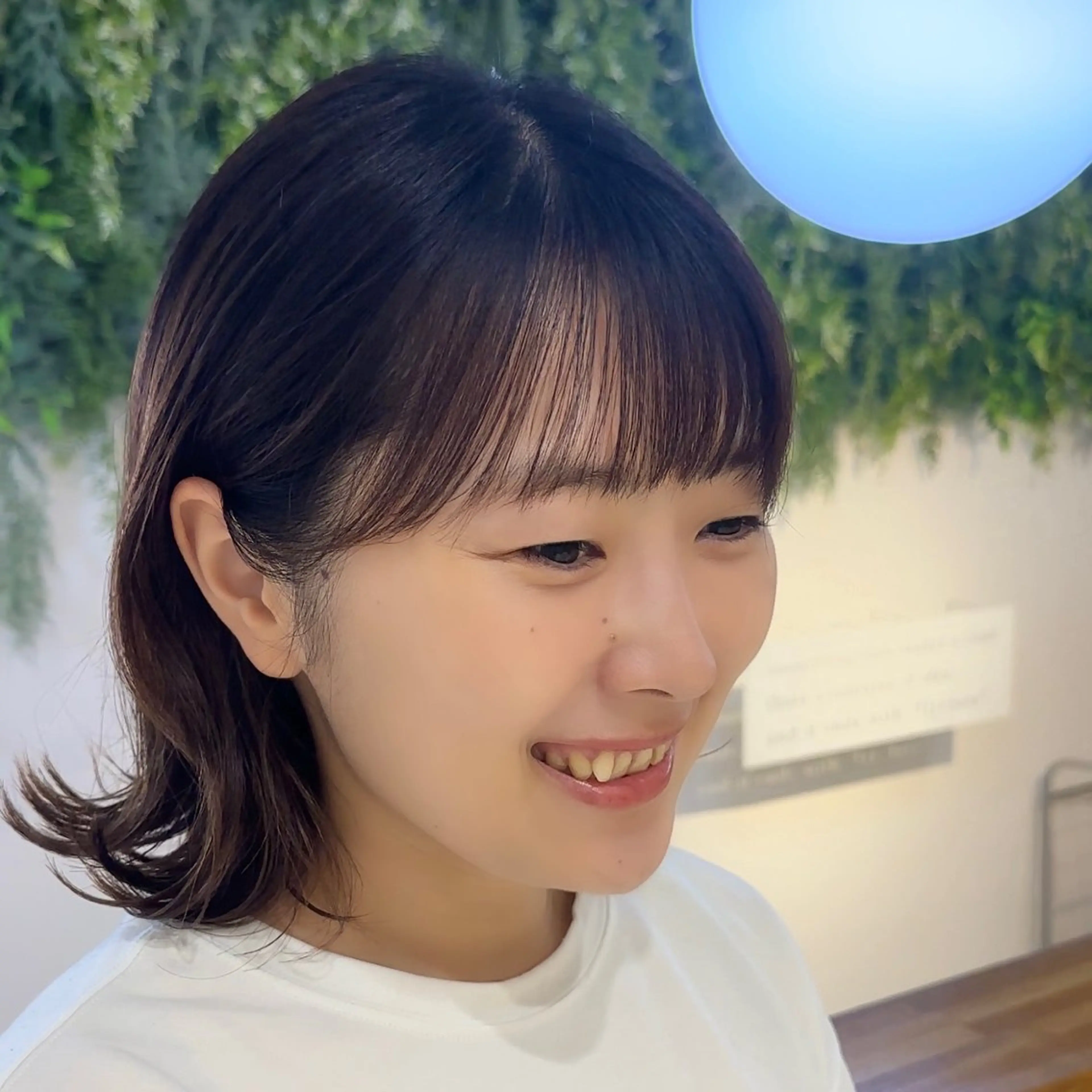 ミディアム VIEW BLUE所属・レイヤー/顔まわり /亀戸錦糸町/なつきのヘアスタイル