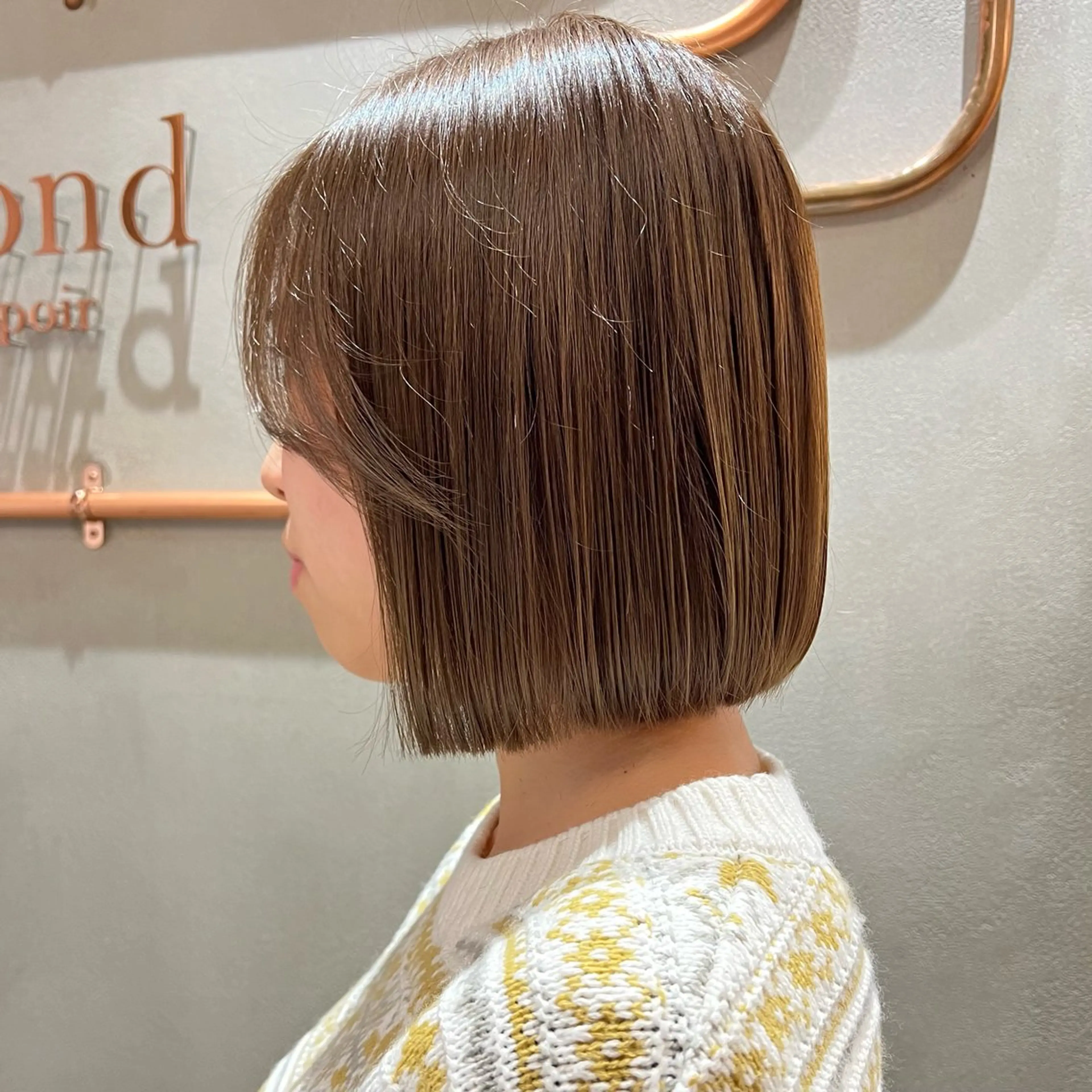 ショート カラー ボブ/巻ける縮毛矯正 /韓国レイヤーはなのヘアスタイル