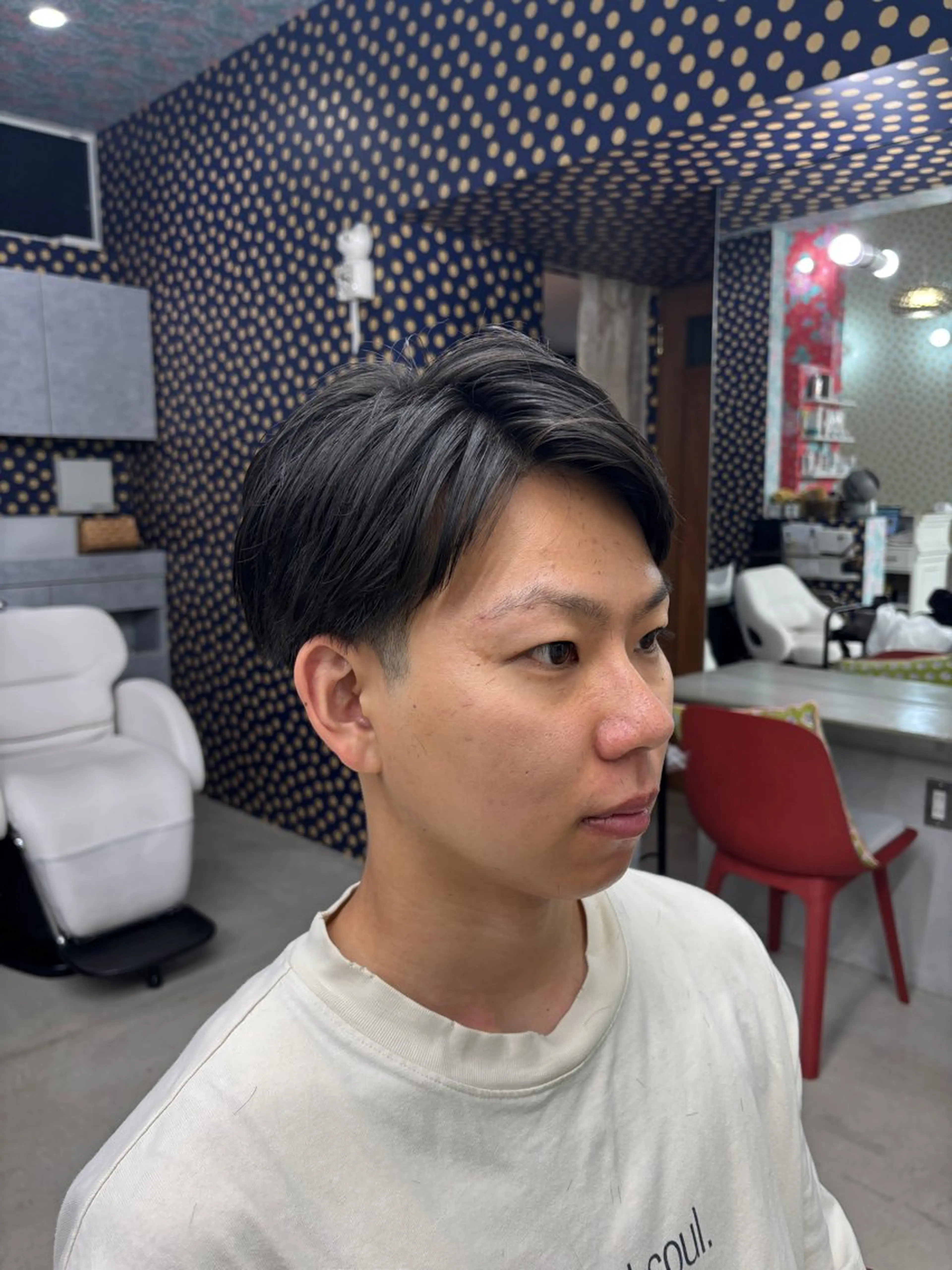 メンズ 休業 中のヘアスタイル