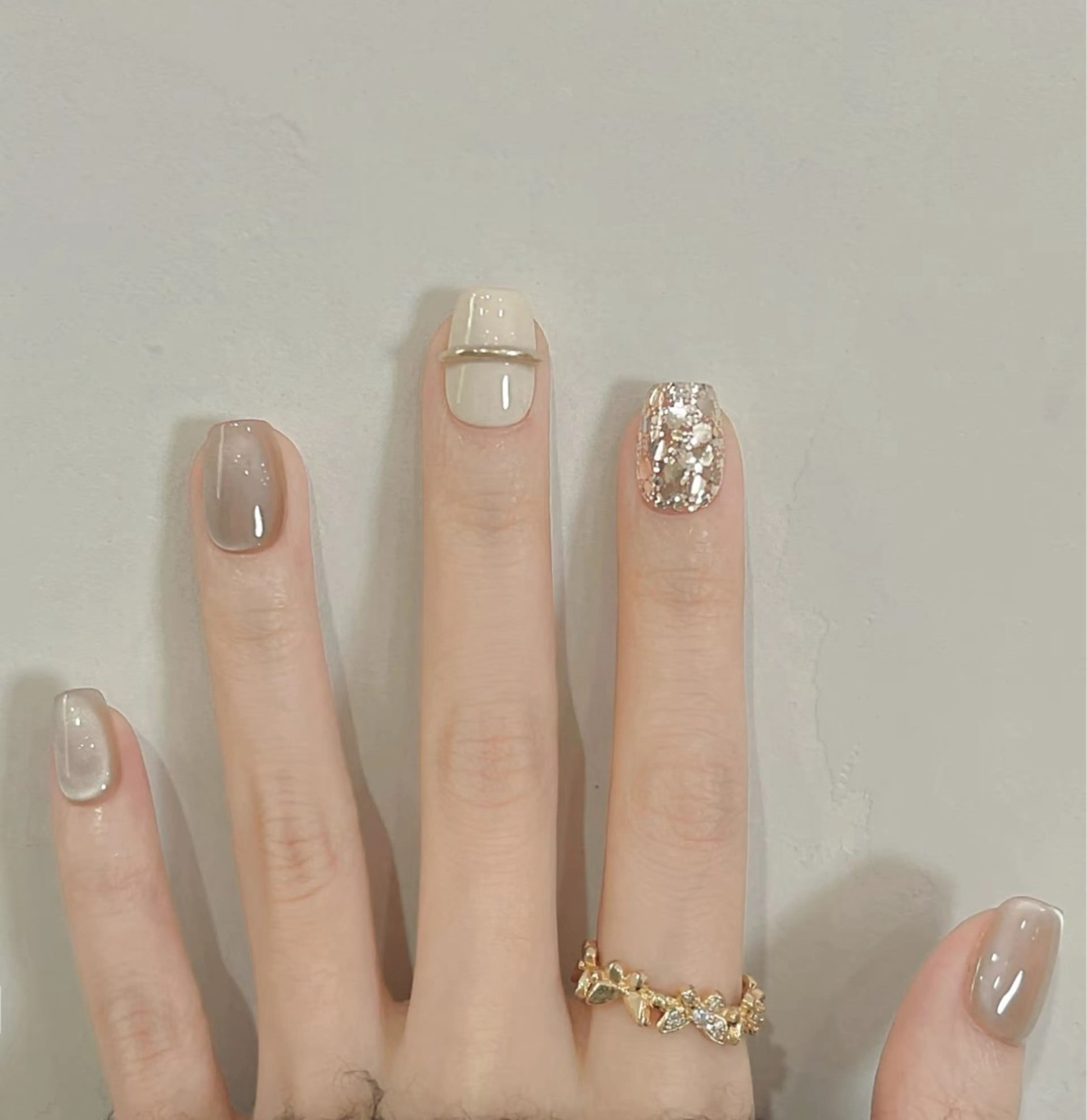 ネイル ハンドネイル チョウ Rachaelのネイルデザイン