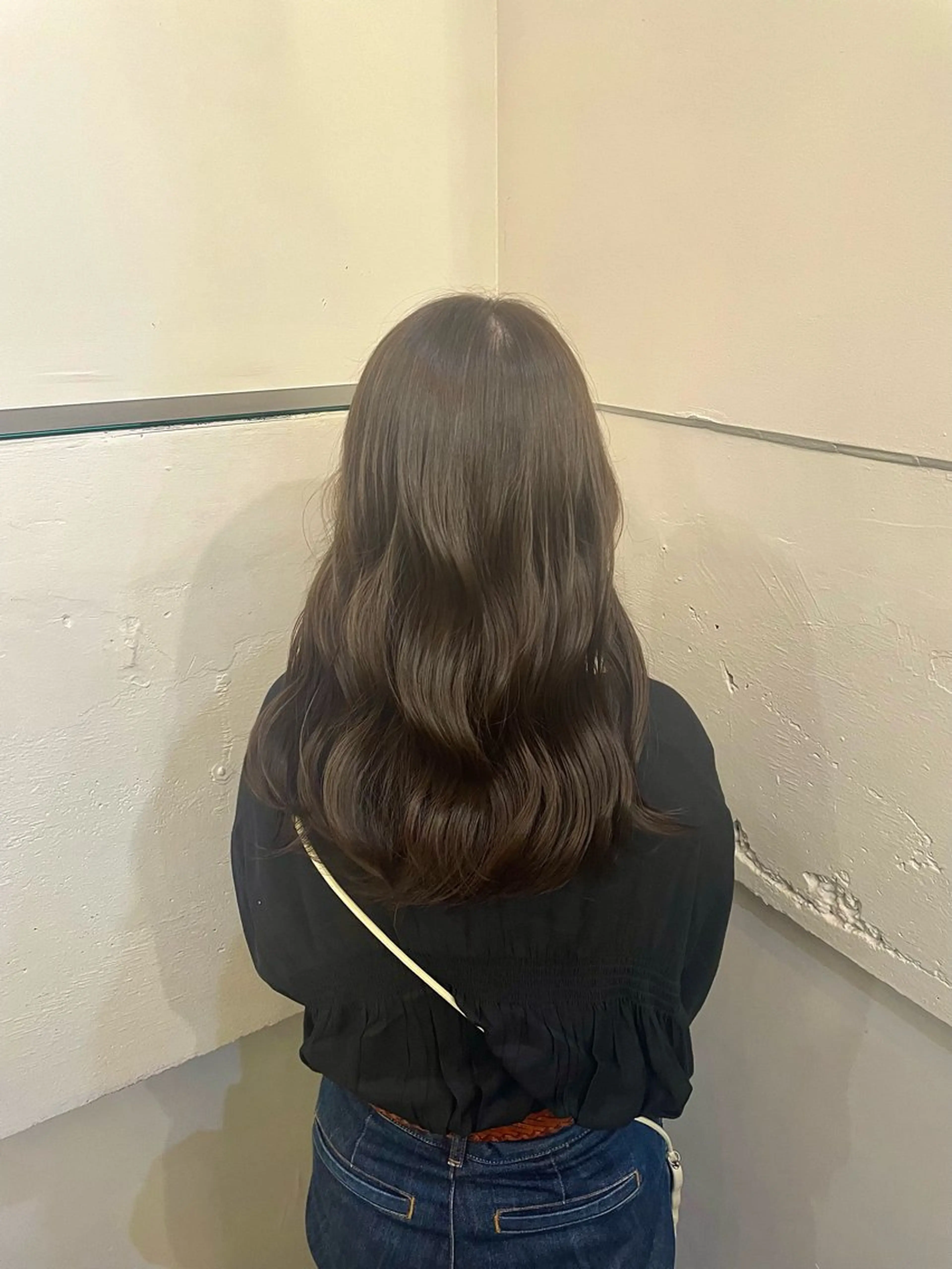 ロング カラー Neolive 千尋のヘアスタイル