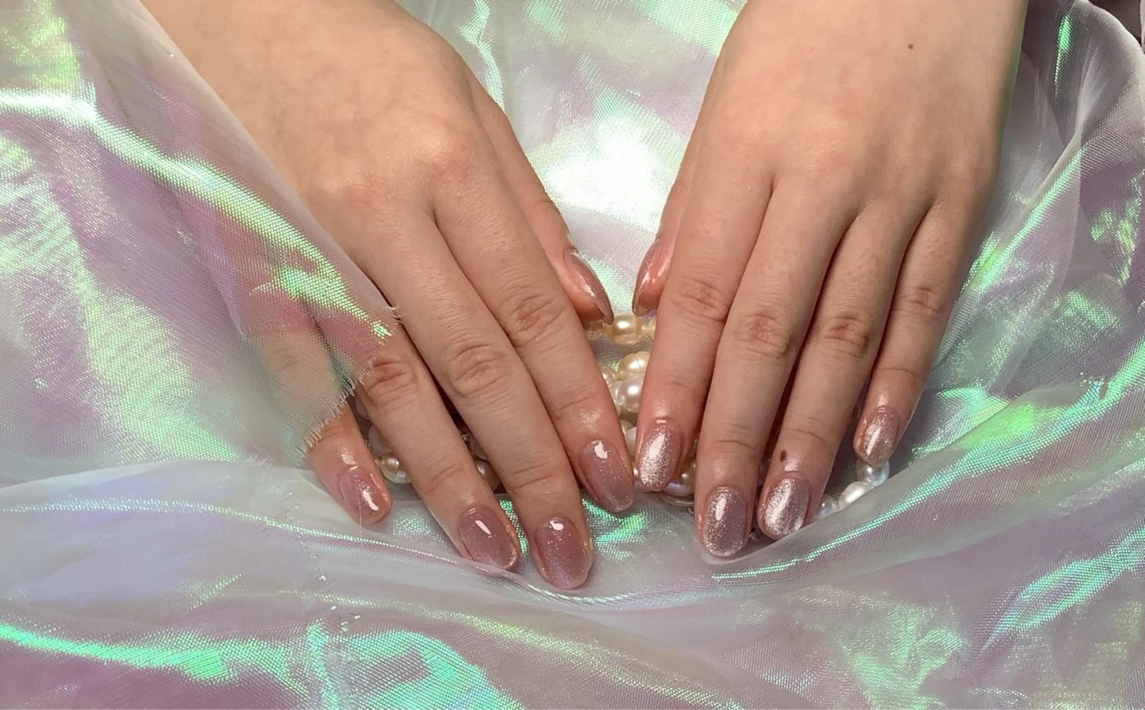 ネイル pink ladyサロン所属・べ にのネイルデザイン