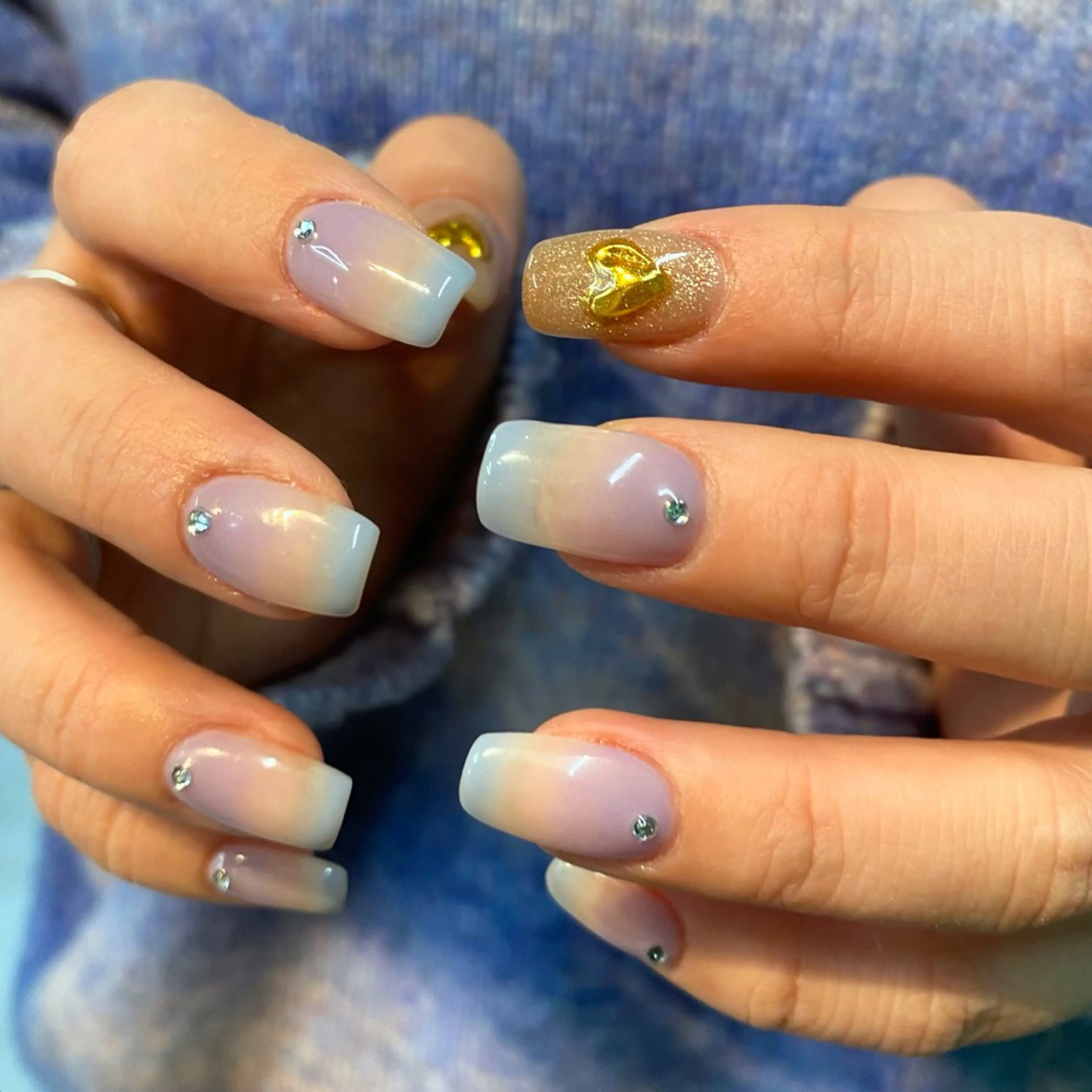 ネイル ニコネイル下北沢店所属・miyu ˚ ༘ ೀのネイルデザイン