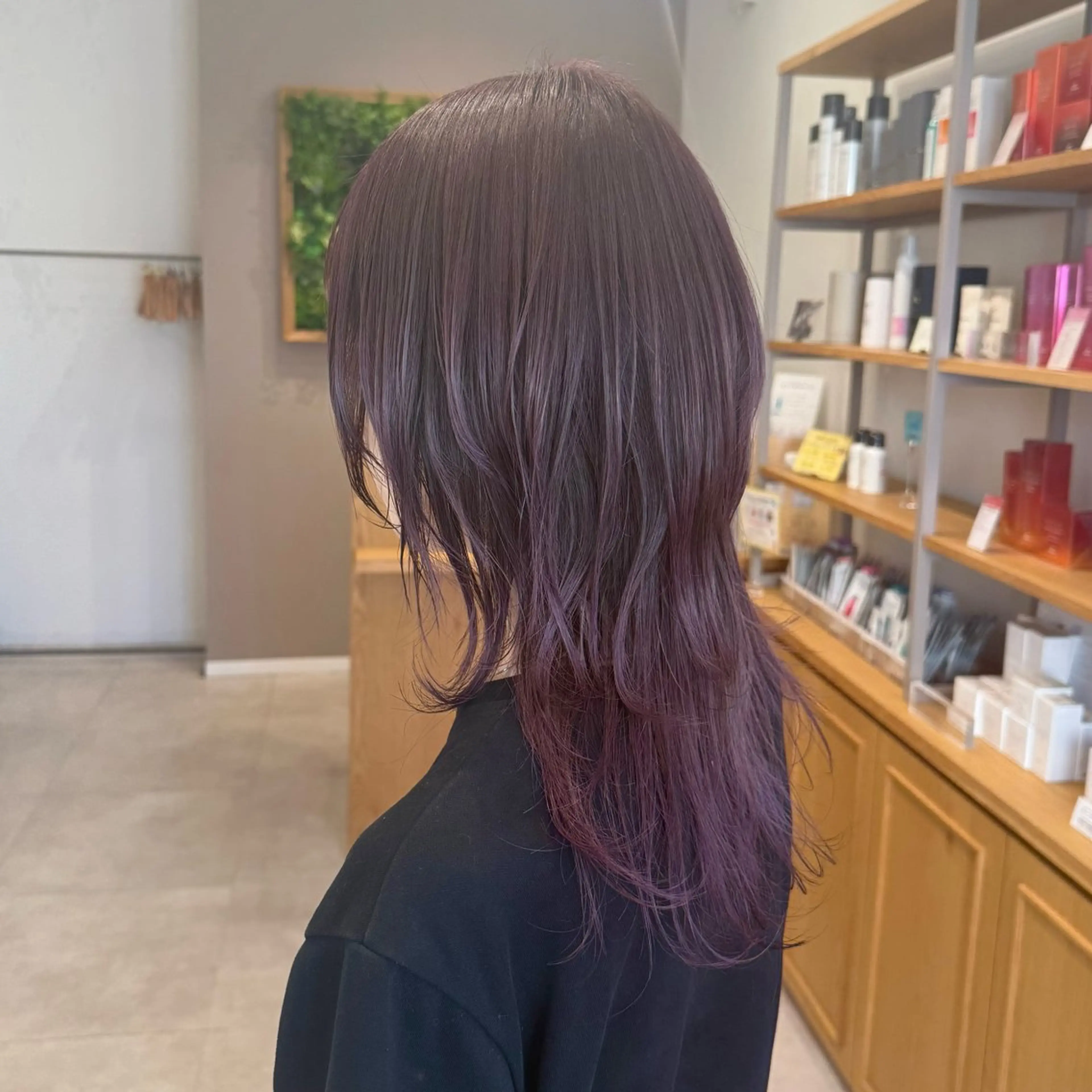 ロング LIL HAIR&SMILE新浜店所属・今出 千聖のヘアスタイル