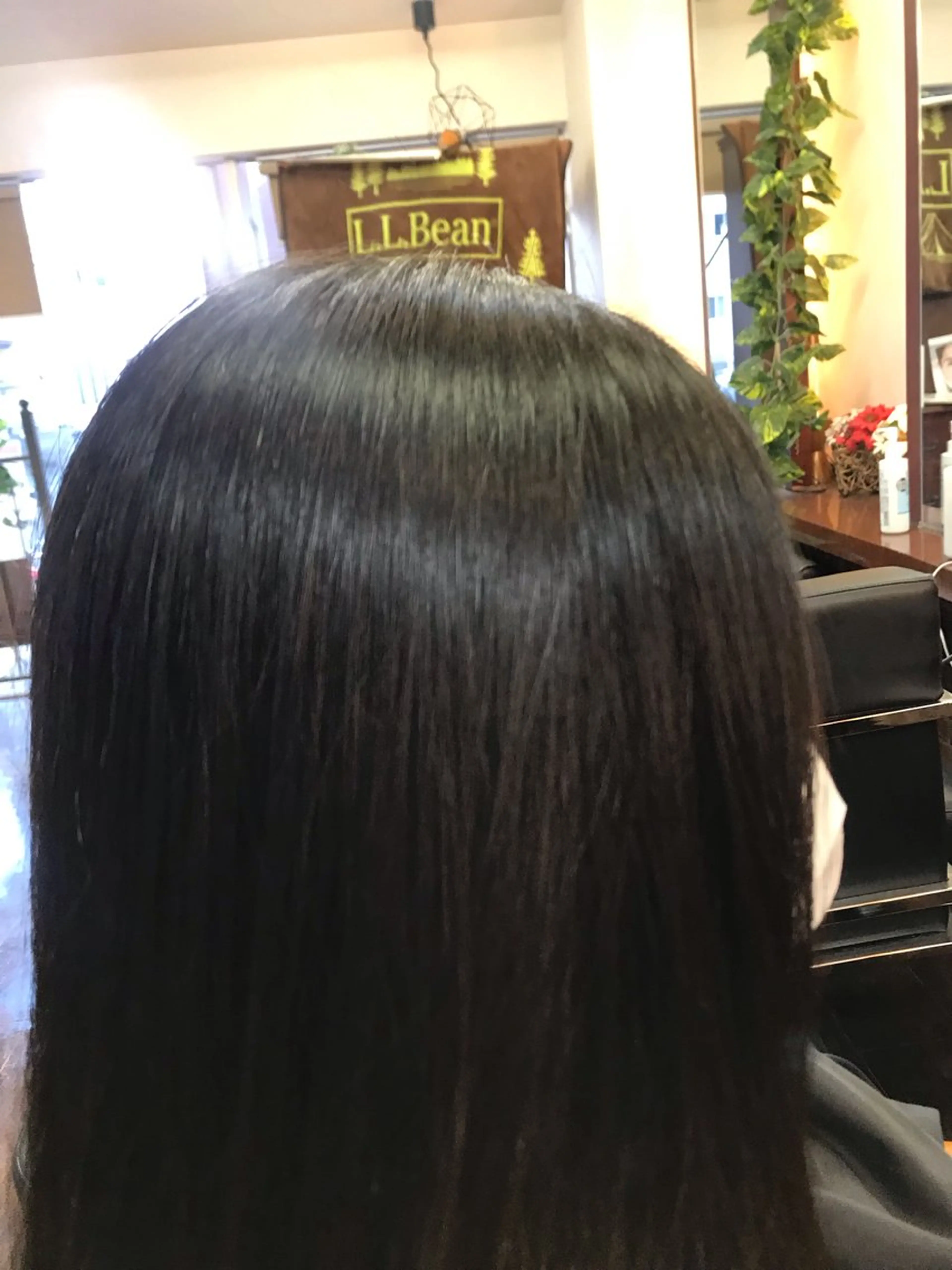 セミロング パーマ 桧山 真のヘアスタイル