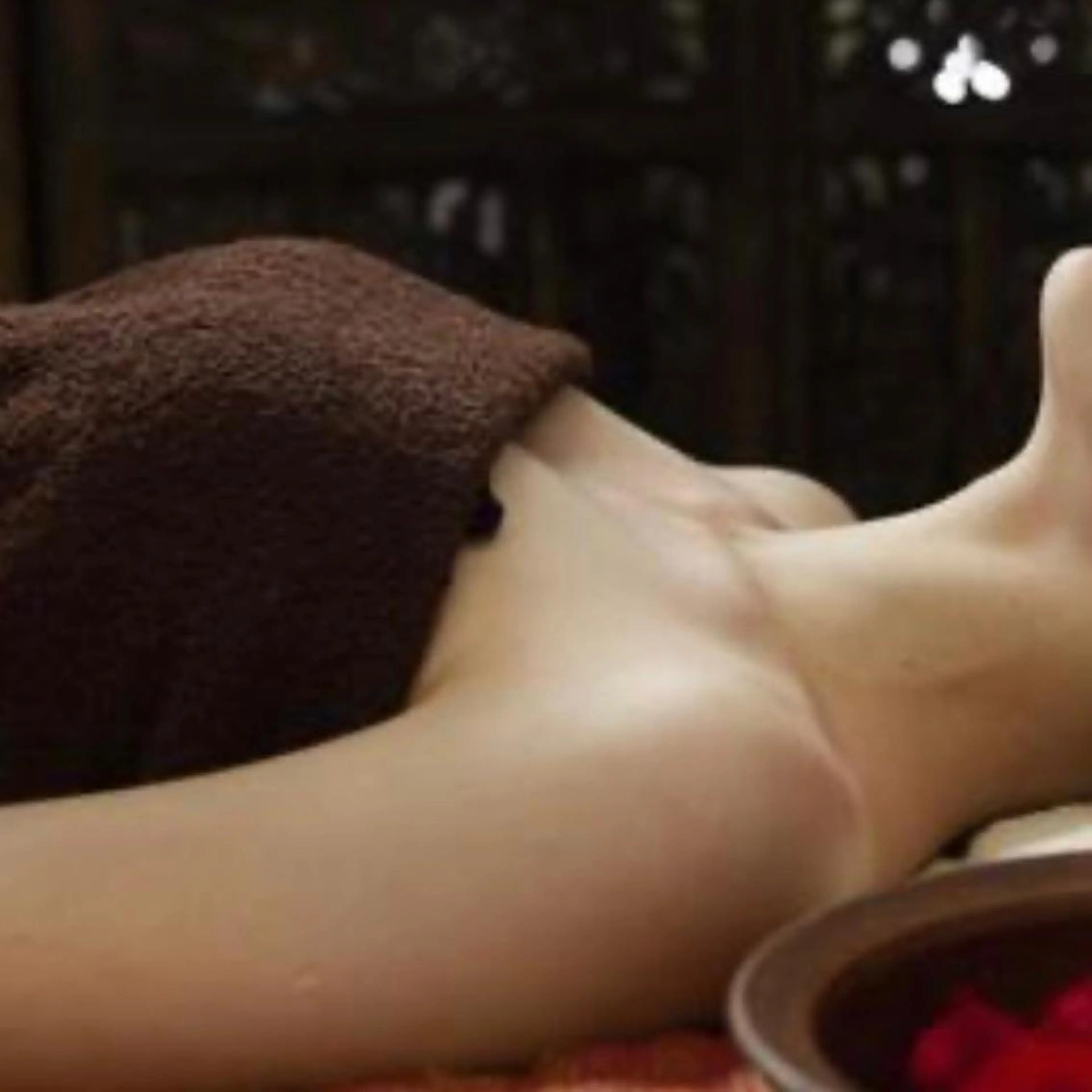 エステ バスト❤️アップなら ミラクルバスト向日葵のエステ・リラクイメージ