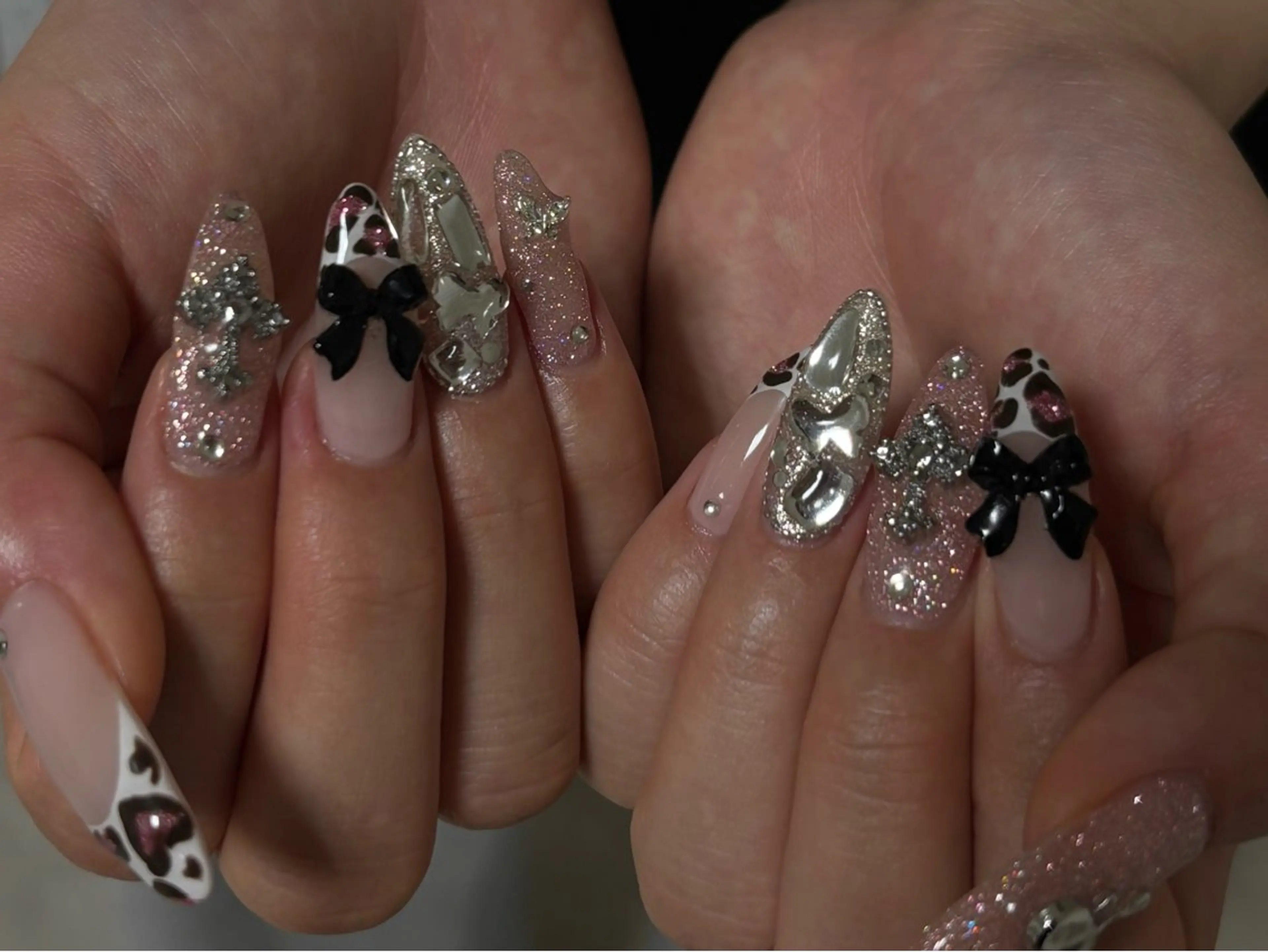 ネイル ハンドネイル Protea きぬがわ らむのネイルデザイン