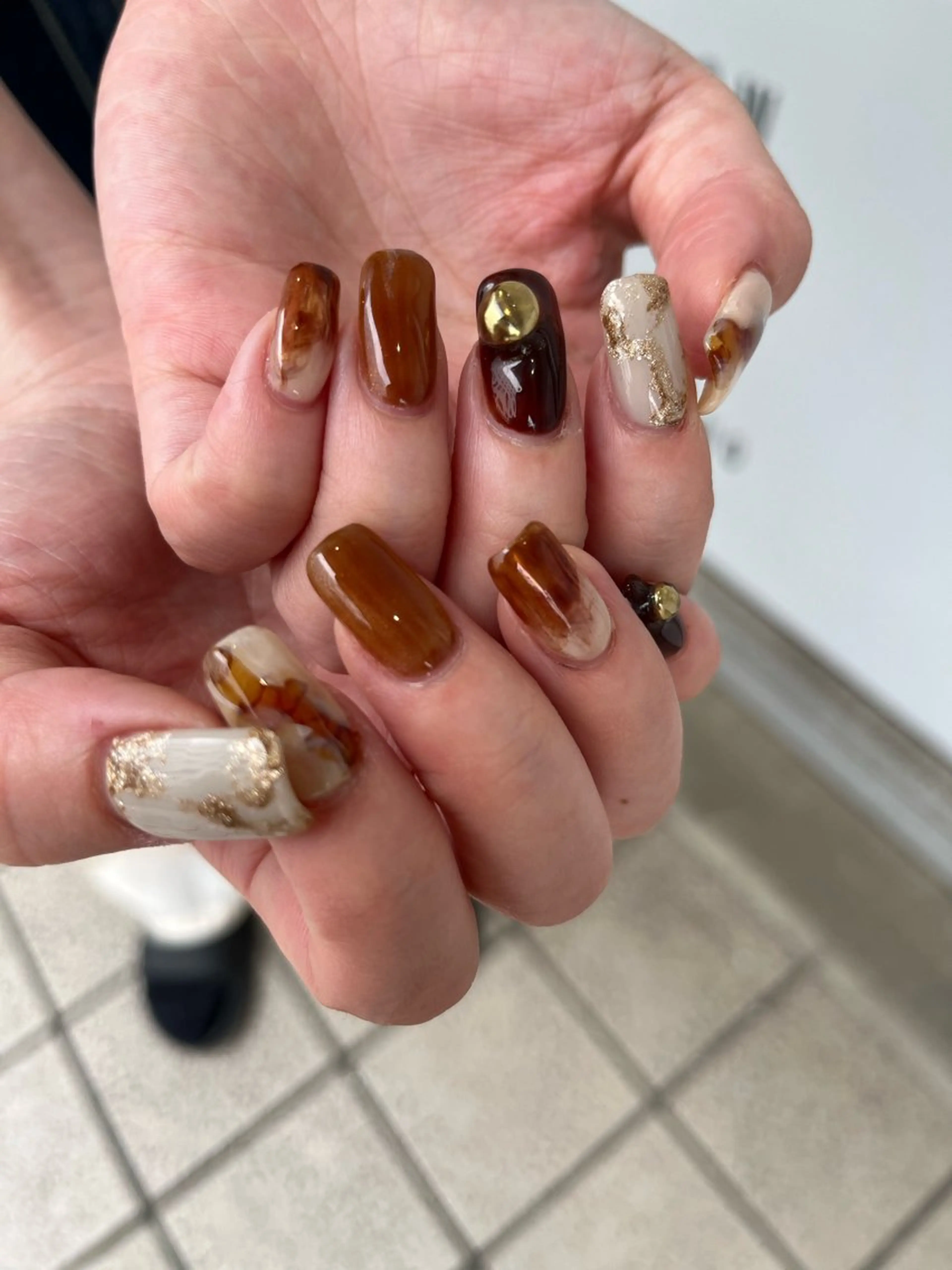 ネイル アートネイル ブラウン クリアネイル ジェルネイル マグネットネイル MUKUTOU nail 　YUKIのネイルデザイン